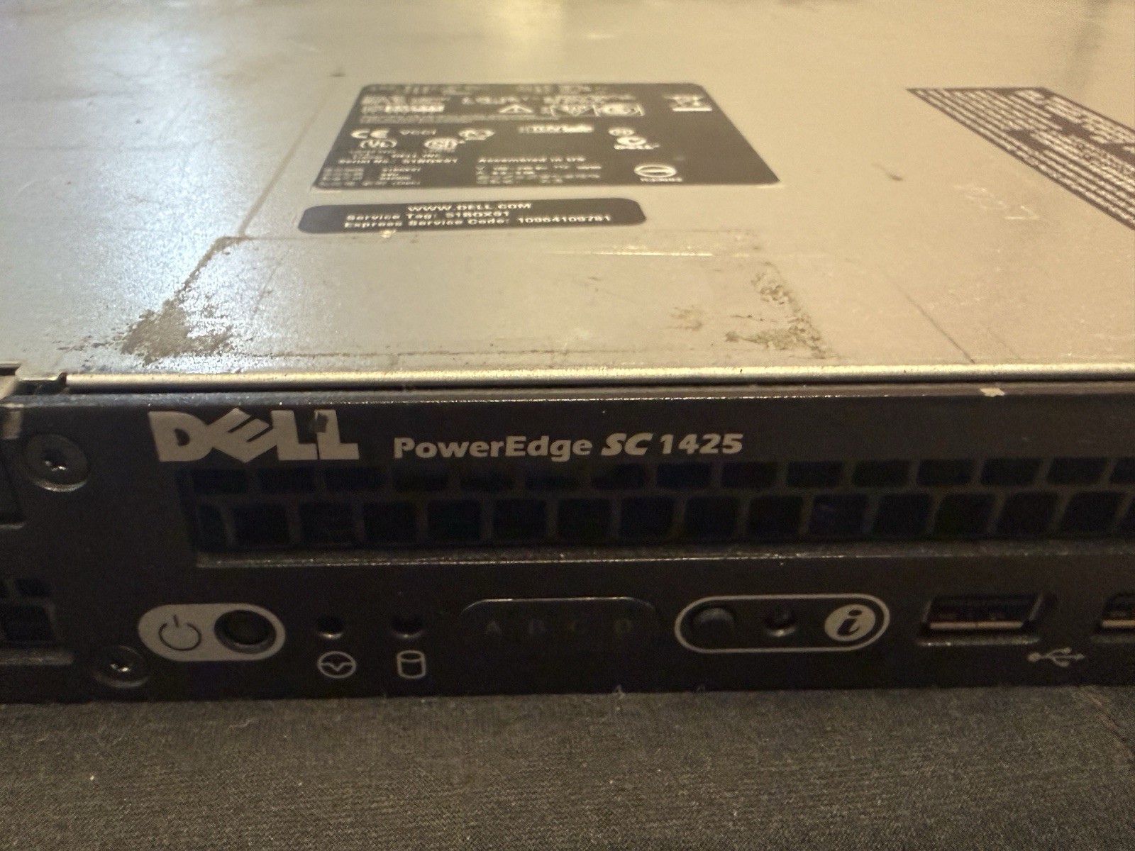 Dell R710 PowerEdge Rack Server