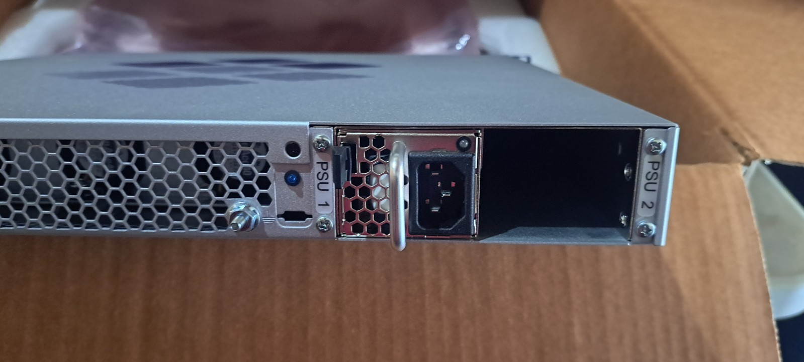 Infoblox Trinzic 1400 Rack-Mountable Network Server P/N: TE-1420-NS1GRID-AC