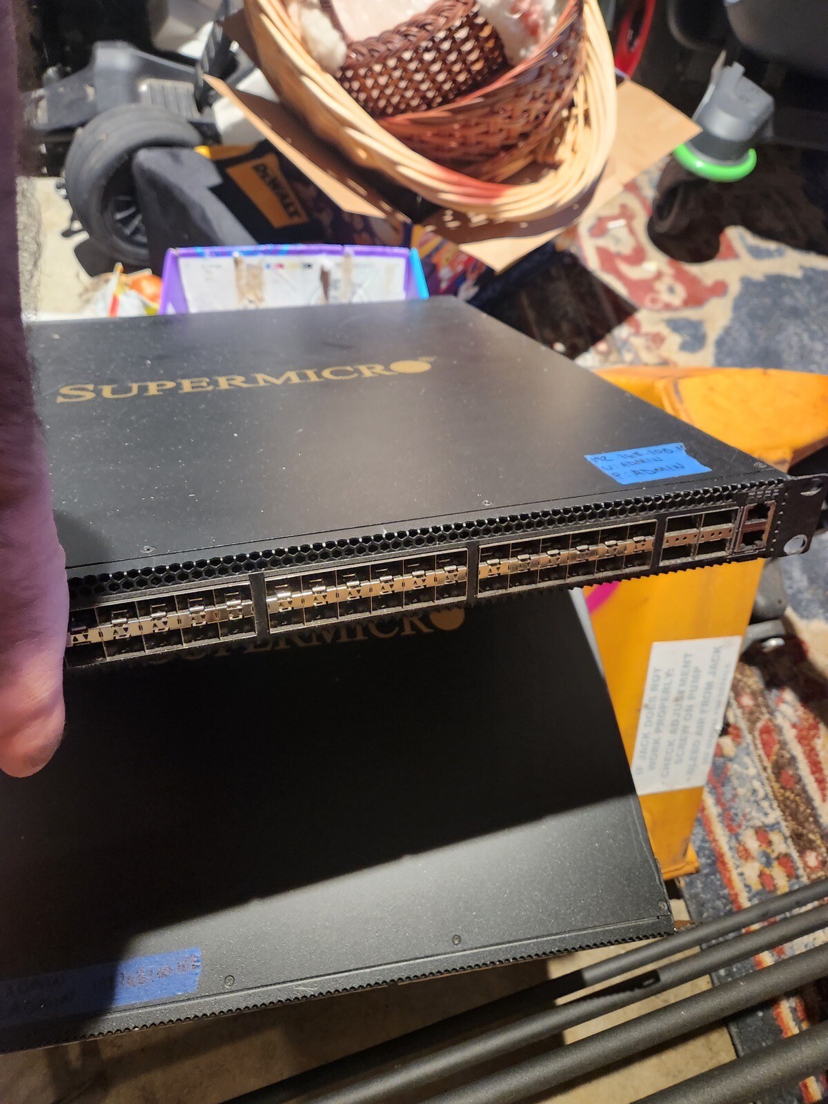 Supermicro SSE-X3348S DM L3 Managed Switch 48x10GbE 4x40GbE 2xGbE 2x400W + RM