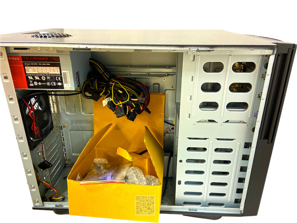 TITAN650 I Antec Titan 650 Server Tower System Cabinet 10 x Bay 650 W PSU & Fan