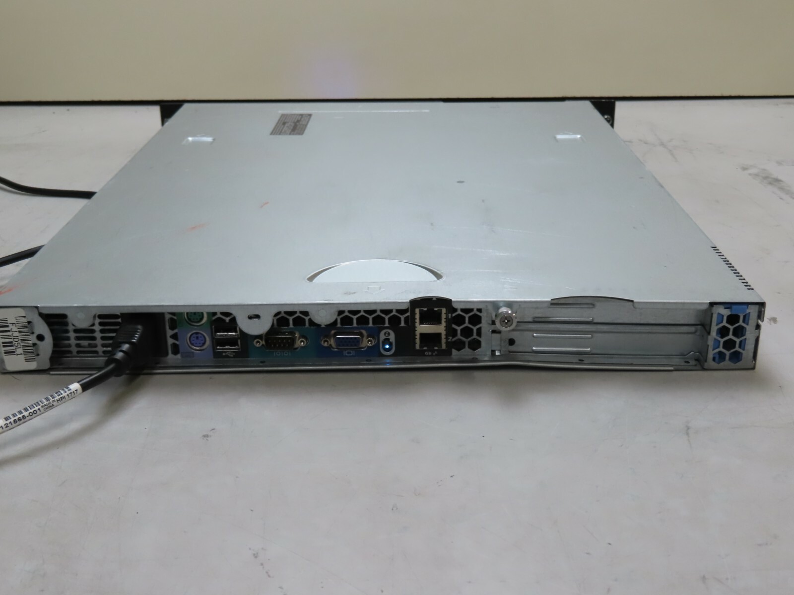 Dell Poweredge R200 with 1gb ram and hard drive