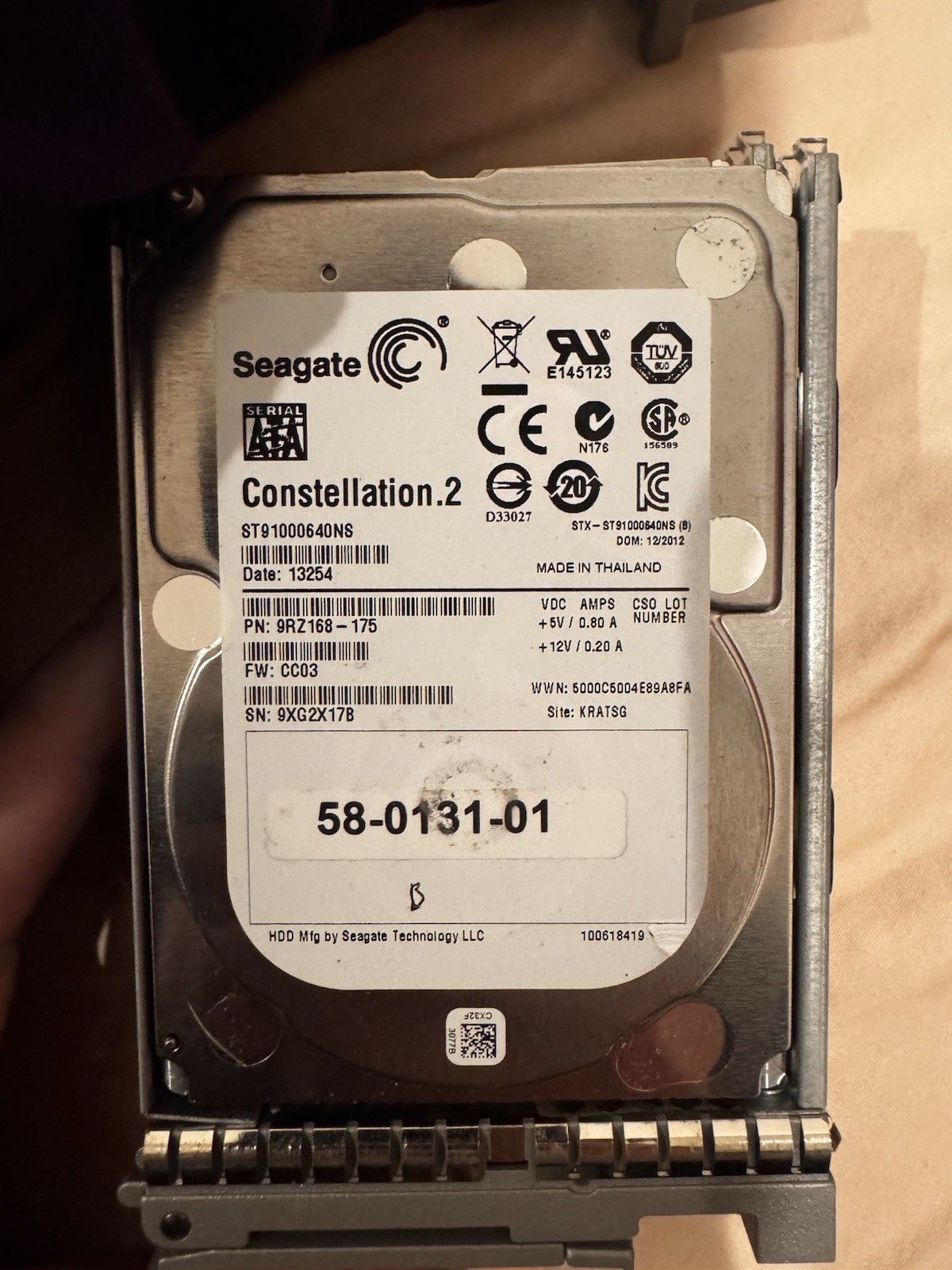 UCS C220 M3 SFF (2xXeon E5-2690, 128 GB memory, HDDx4) server.