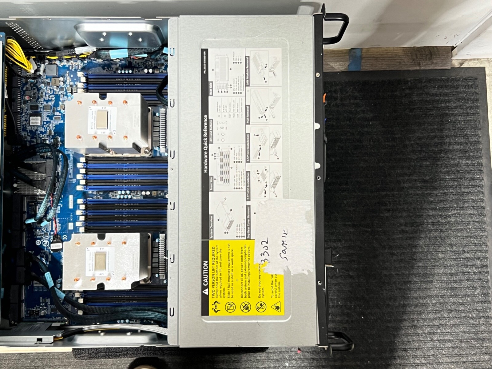 GIGABYTE G481-HA0 Barebone Disk Array / Server No CPU/RAM/HDD w 2x Heatsync