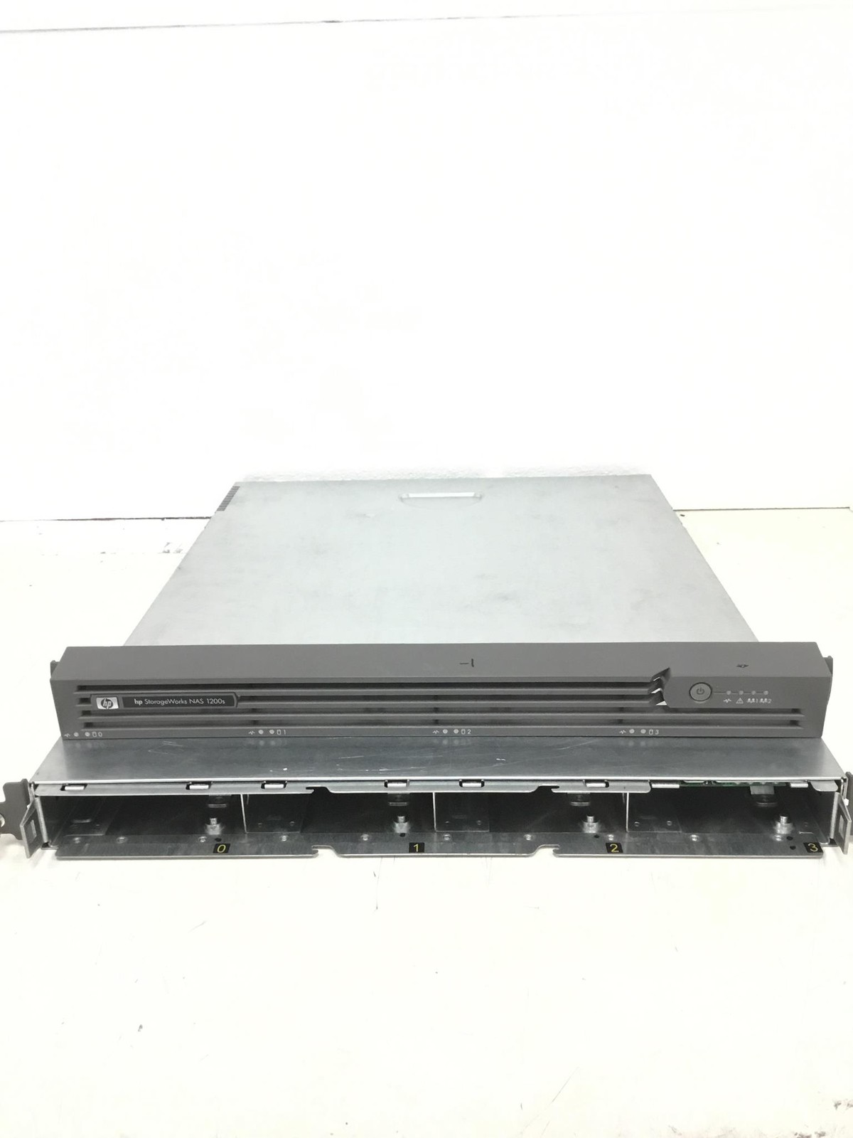 Hp Storageworks Nas 1200S PN 349038-B21 Intel Pentium 4 Server 2.80Ghz 512MB