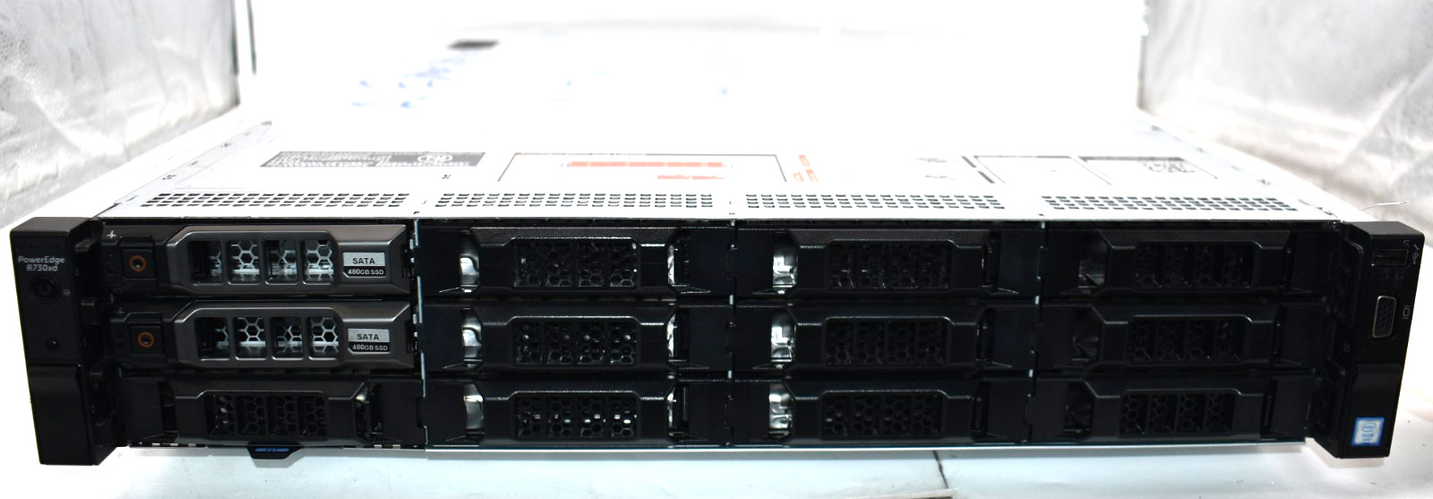 Dell POWEREDGE R730XD Server 2x E5-2620 V4 2.10GHz 32GB RAM 2x 480GB SSD 12×3.5″