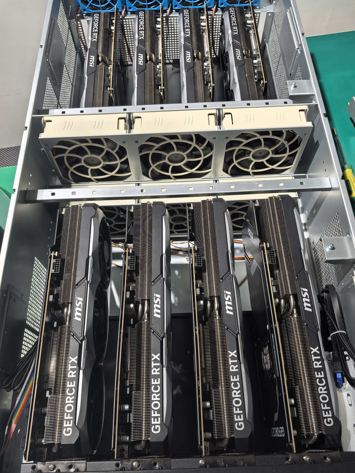 ASRock RACK TURIN2D24G-2L 4U 8GPU PCIe 5.0 X16 Support AMD EPYC9004-9005 series/