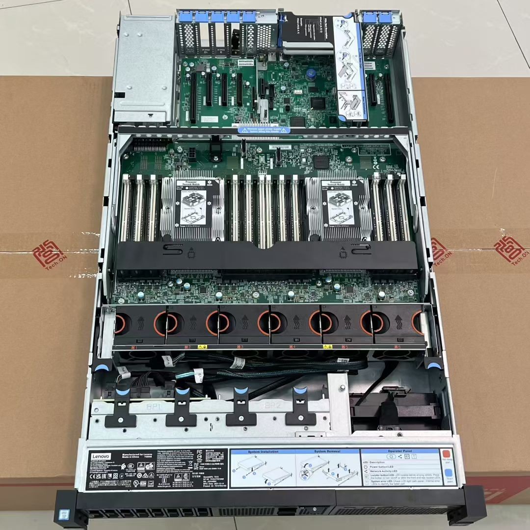 Lenovo SR850 2U 4 CPU Sever 8×2.5″ With 4x Intel 8160 CPU 24Core/ 1T 2666MHz RAM