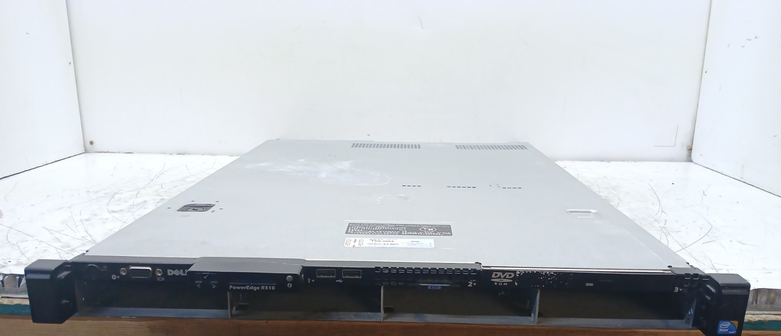 Dell PowerEdge 310 w Intel Xeon X3450@2.67GHz 1GB RAM *NO HDs* *BOOT TO BIOS*