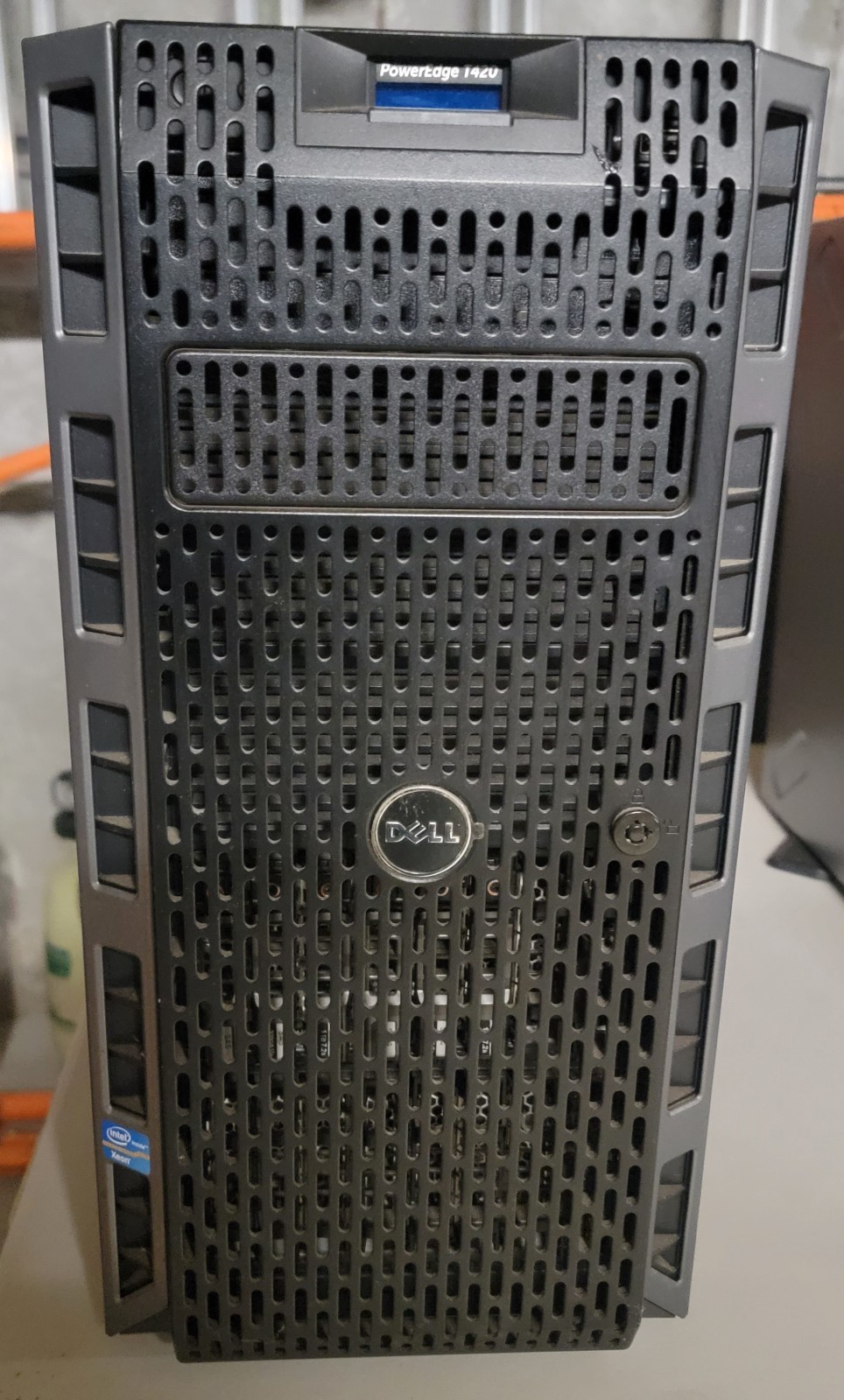 PowerEdge T420 Service Tag #HNT19Y1