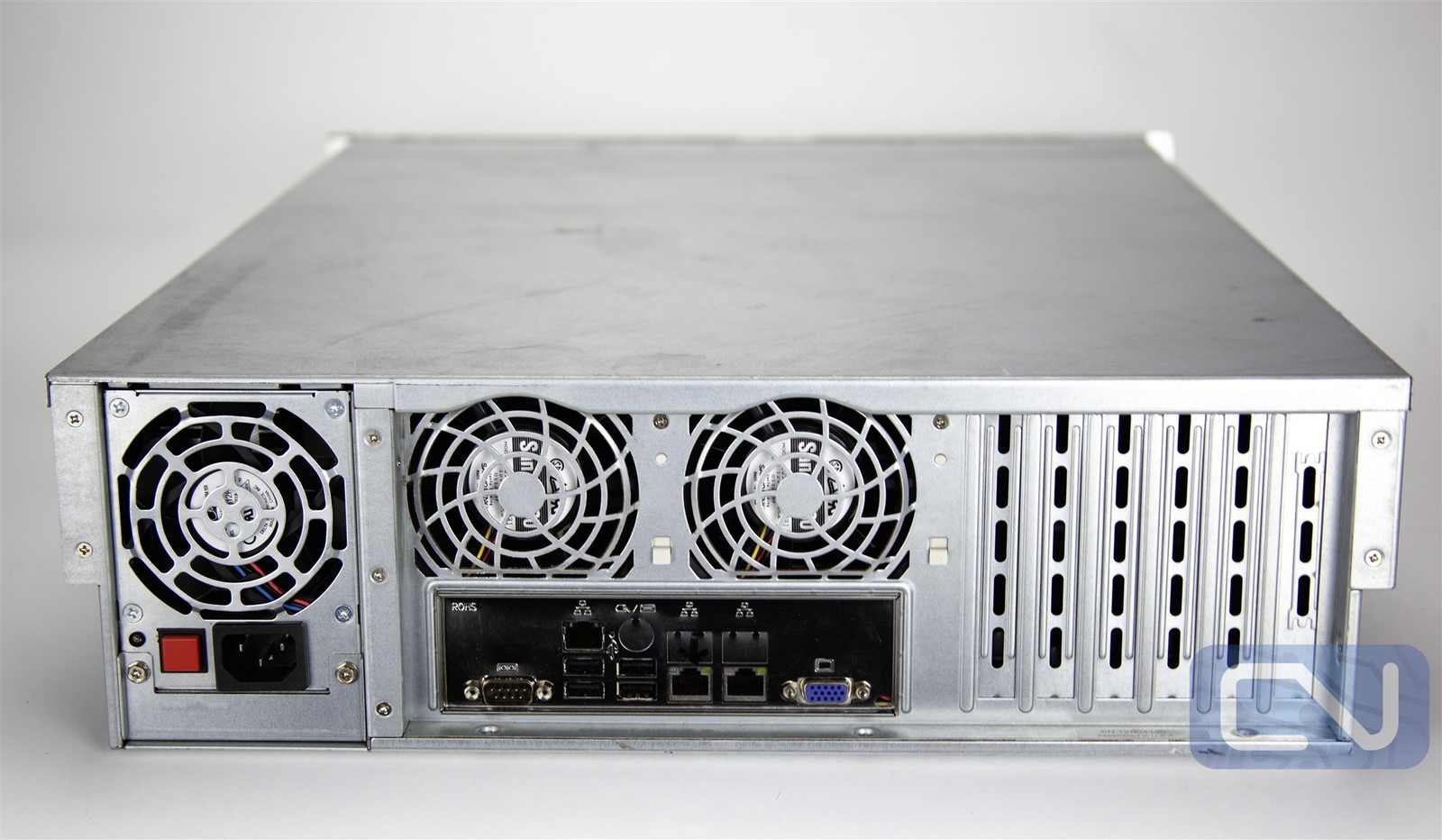 Supermicro CSE-833 3U 8-Bay X9DRi-F Dual E5-2609 32GB 650W (No HDD) DVD Server