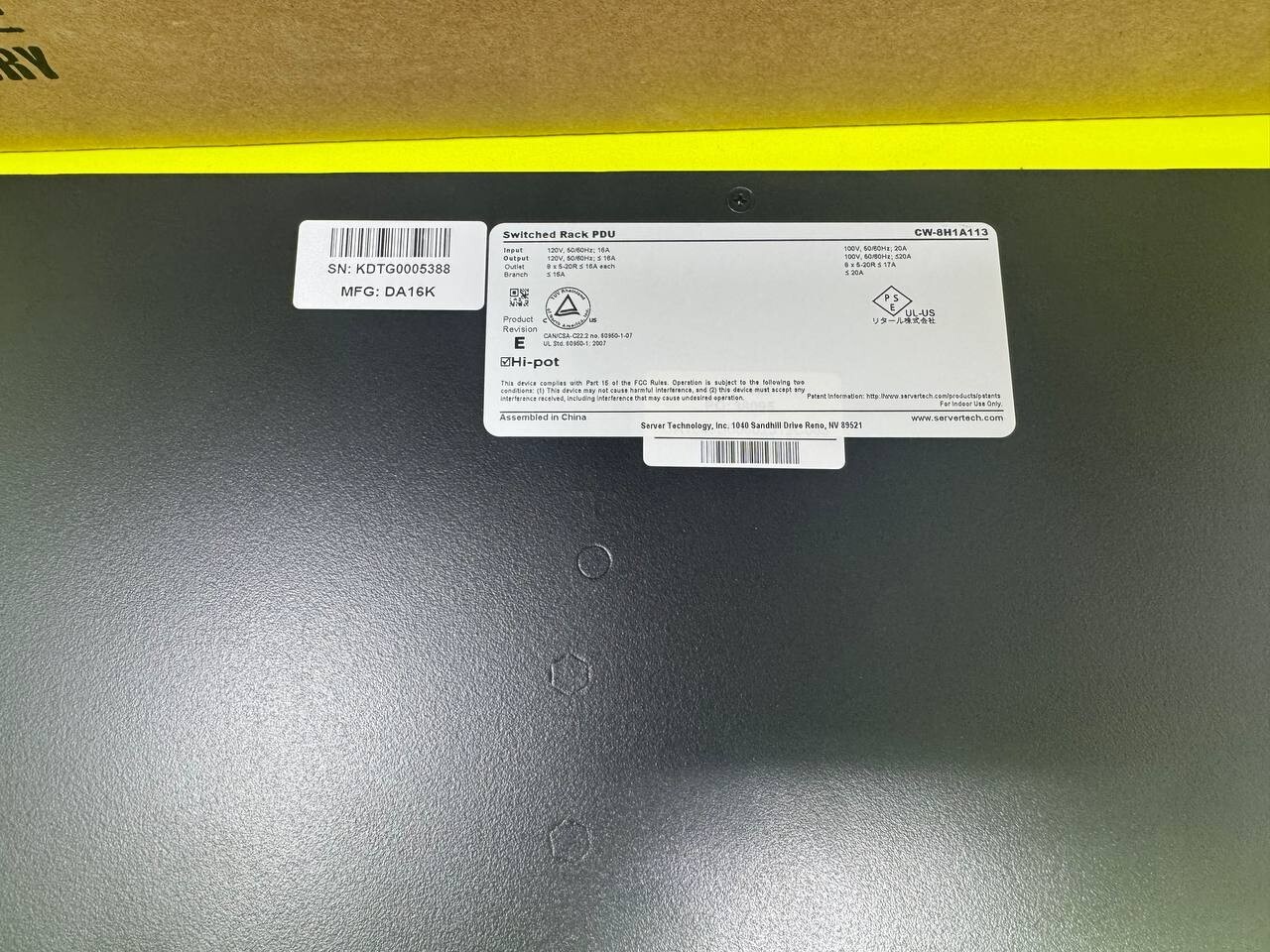 Server Technology Switched Cabinet Power Distribution Unit CW-8H1A113 – Open Box