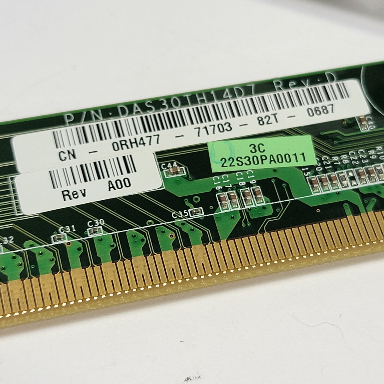 CN-0TY019-71703-7CS-0032 CN-0RH477-71703-82T-0687 from Dell PowerEdge R200 SVP