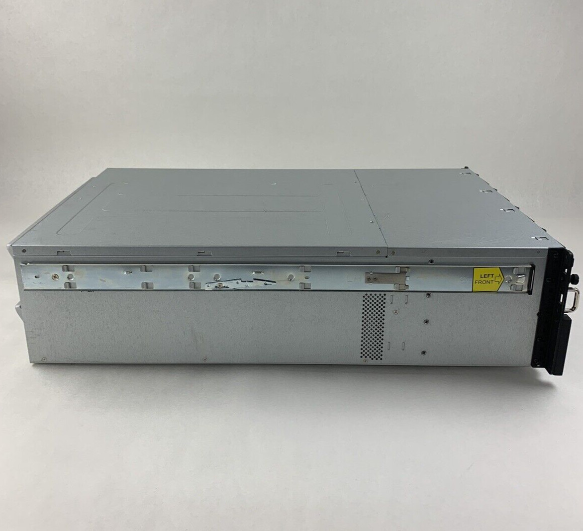 Tintri SYS-T820 24x HDD Dual Controller Blade 1x E5-2420 2.2 GHz 32 GB No HDD/OS