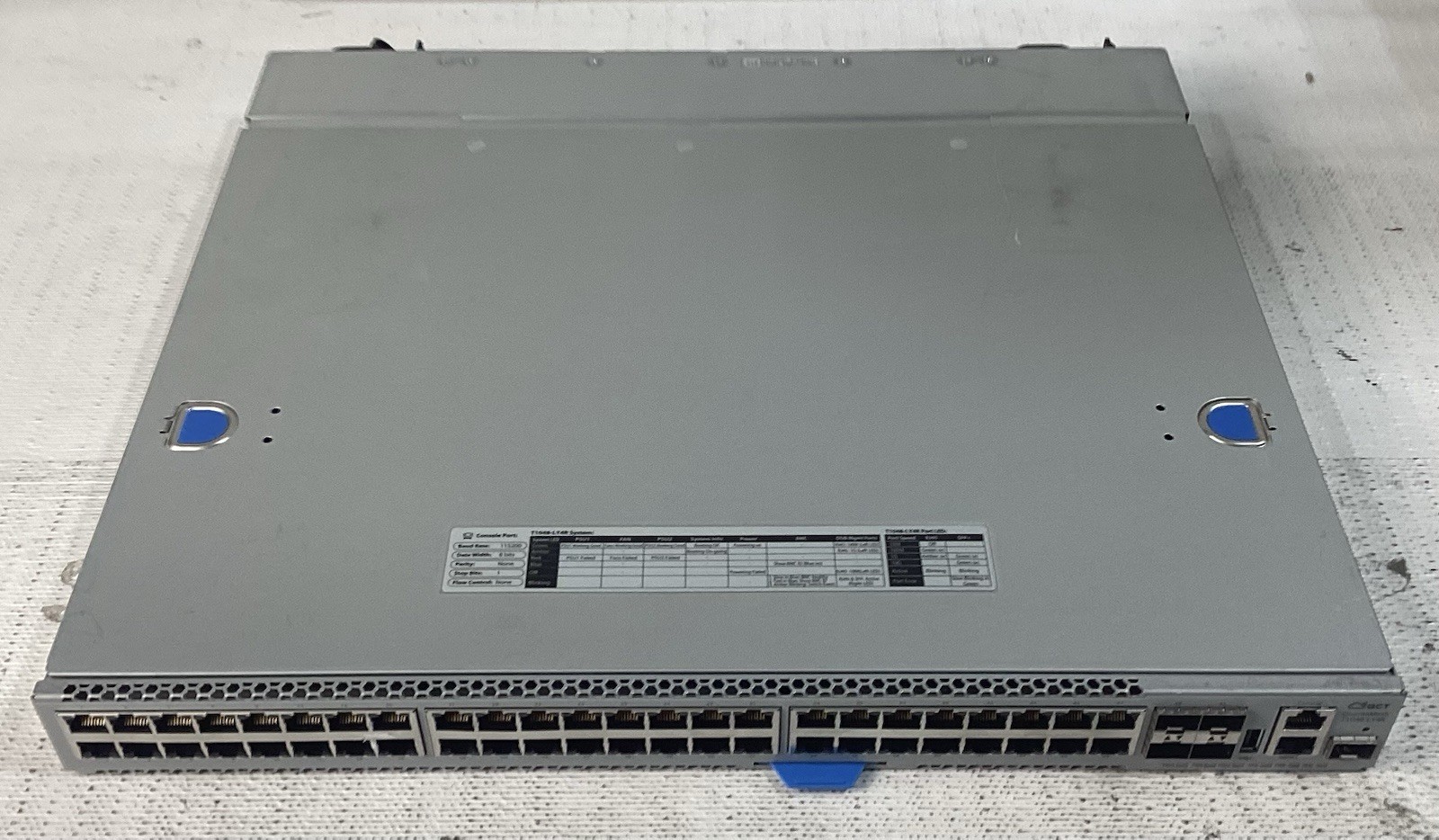 Quantamesh T1048-LY4R 1GBASE-T 1U Rack Management Switch NO OS