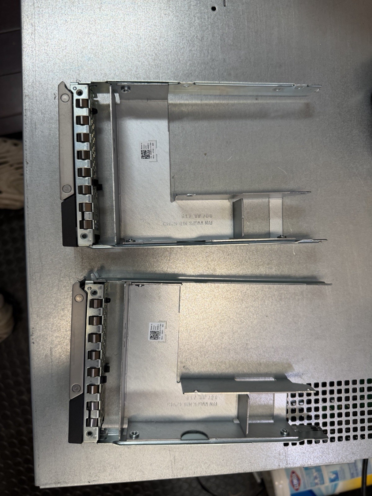 Dell PowerEdge R640 | Xeon Silver 4109T | 16GB | H730P | 4×2.5 | Rails | 2x495W