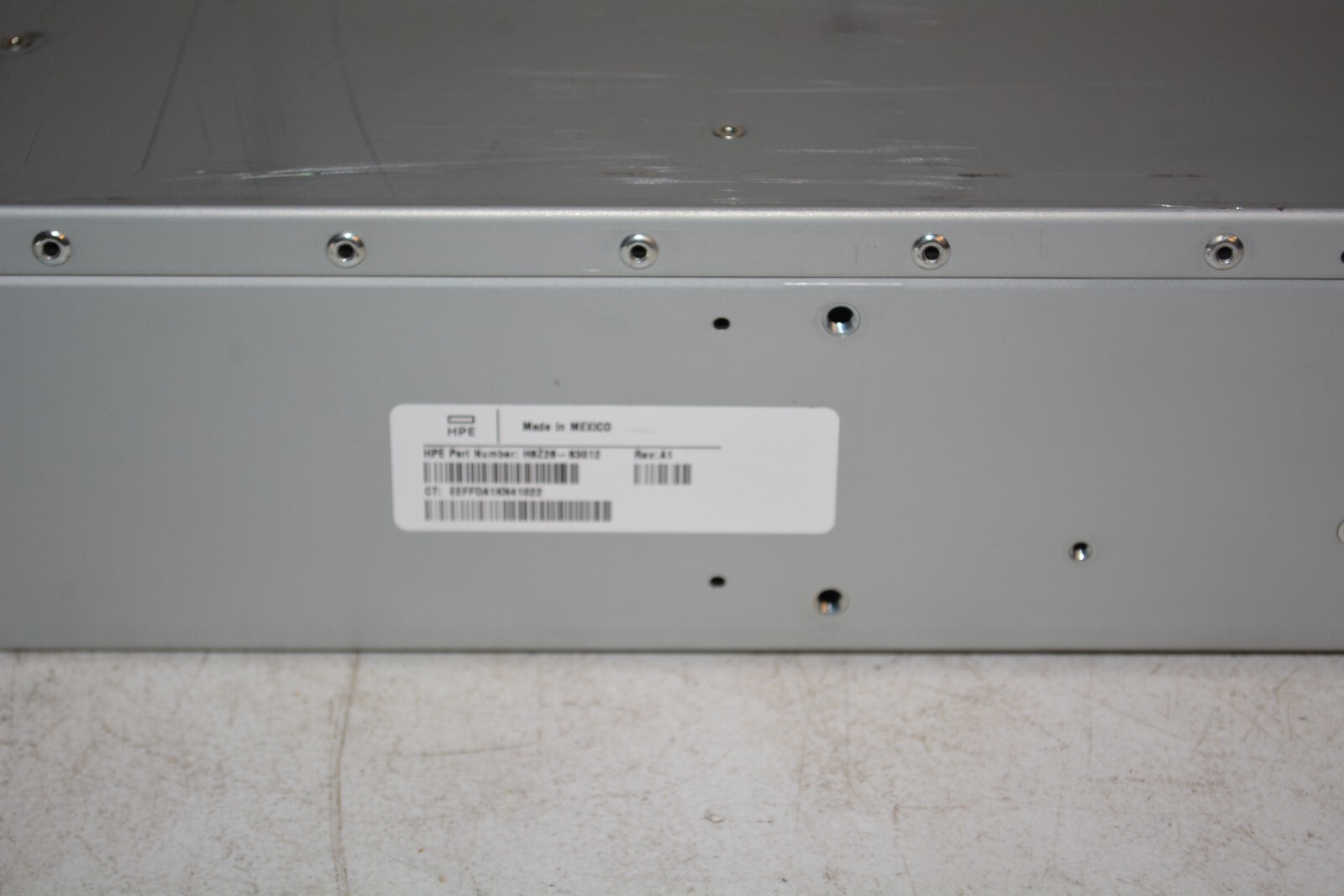 ^ HP (HPE) 3PARA-ST1111 2U 24-Bay 2.5″ SAS Storage Array (No HDs) #W4834