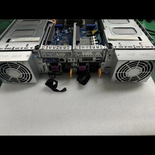 Gigabyte G292-Z20 Server 8X2.5″/EPYC 7542 32C/256G RAM/8x Tesla V100 16G/1T SSD