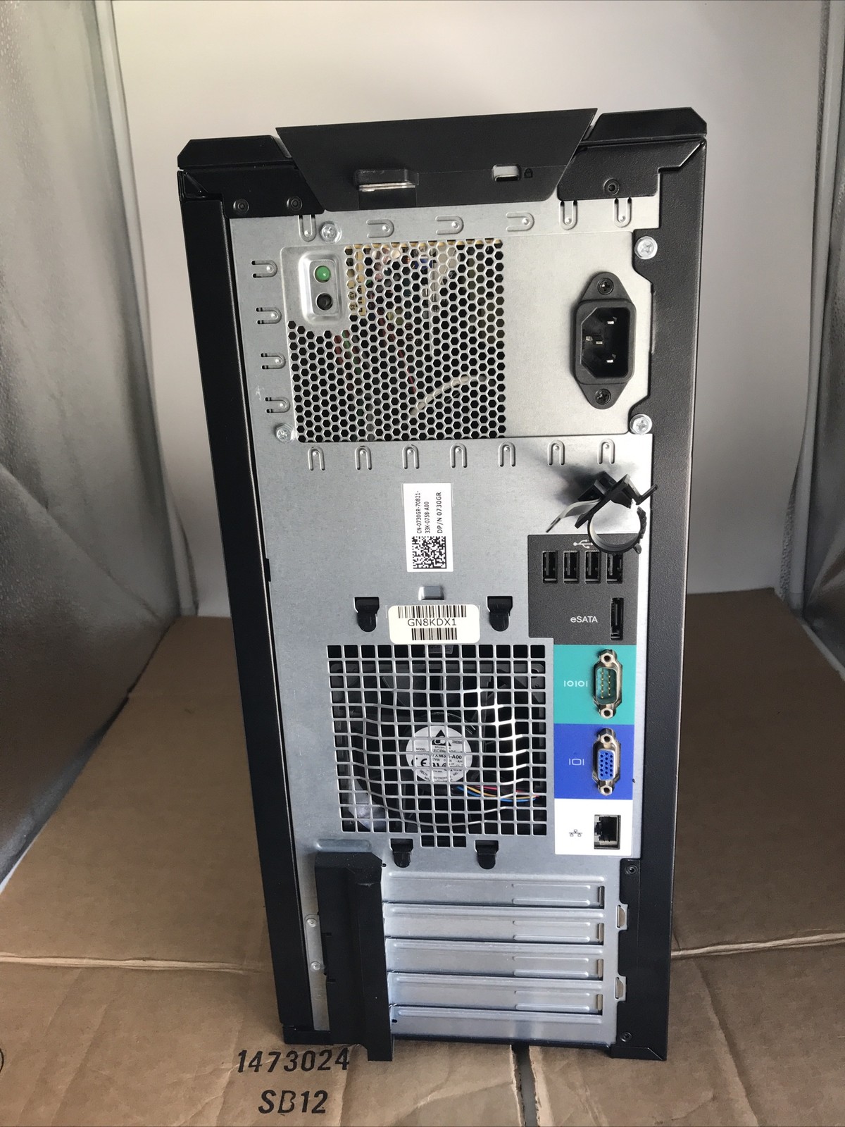 Dell PowerEdge T110 II Tower i3-3220 @3.30ghz 4gb No HHD/OS