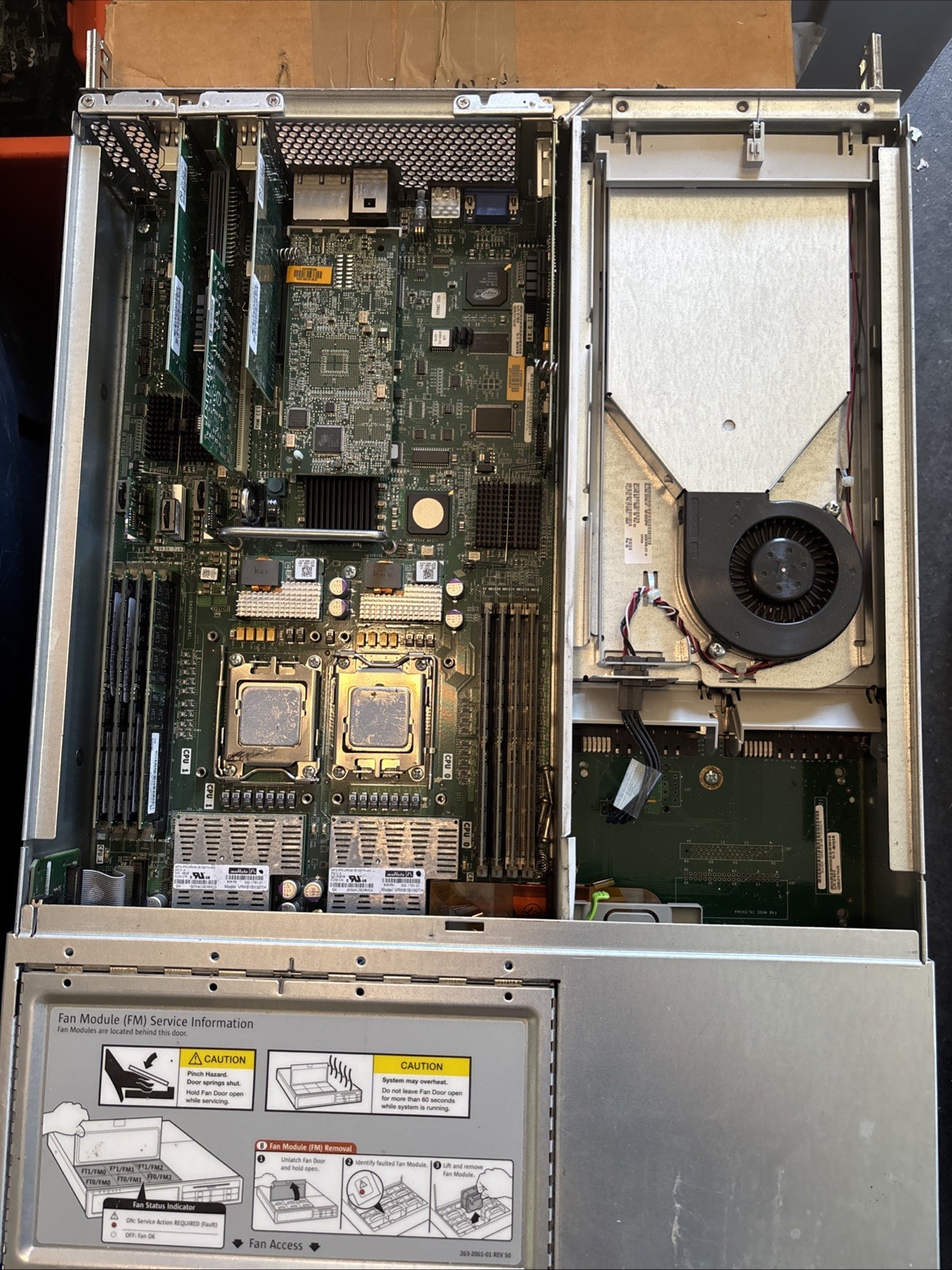 Sun Microsystems Sunfire X4200 M2 GS2 Hard Drive Data Server Rack