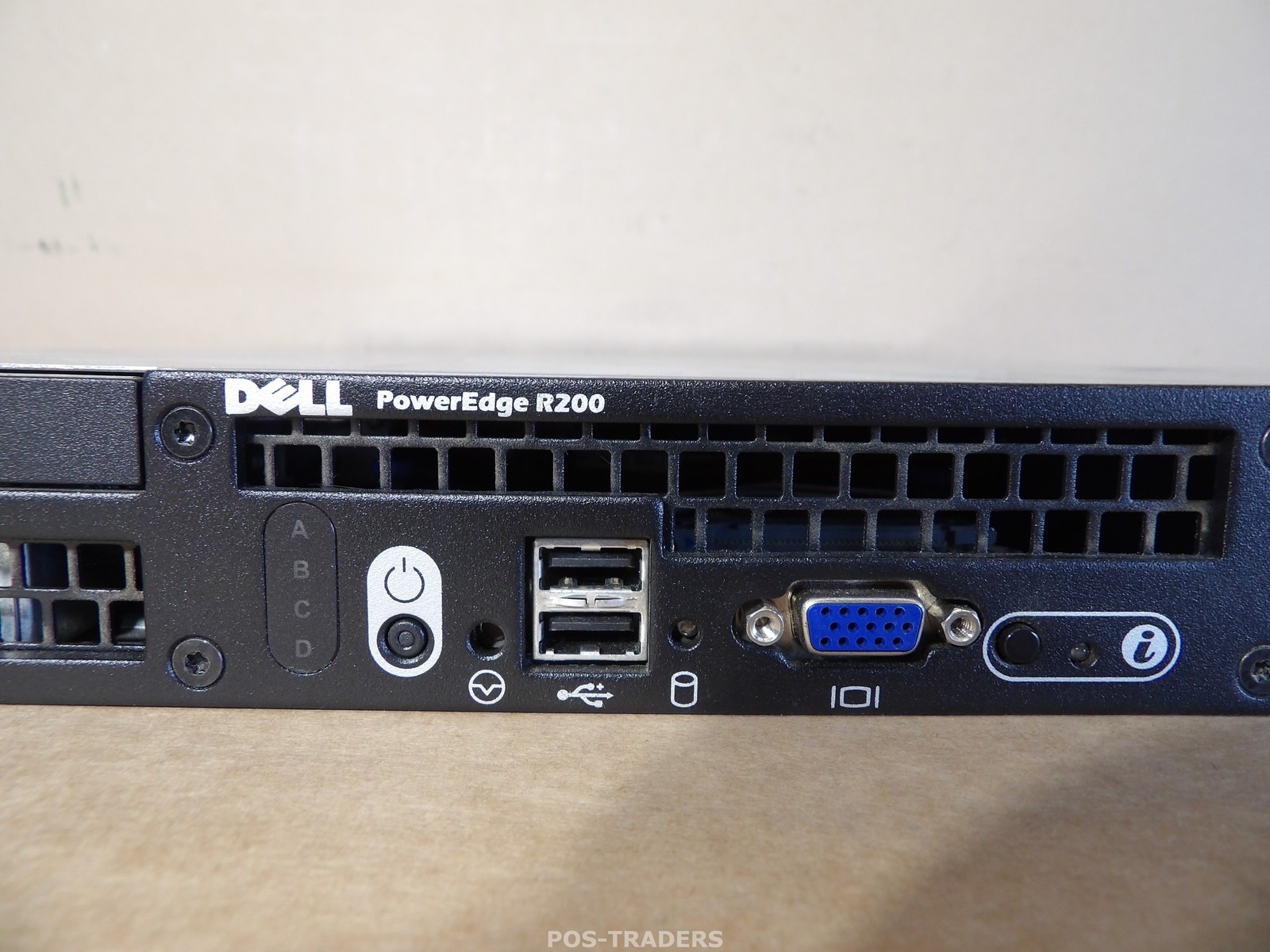 Dell PowerEdge R200 RackMount Server LAN VGA – incl 4x2gb ram + 2x500gb hdd
