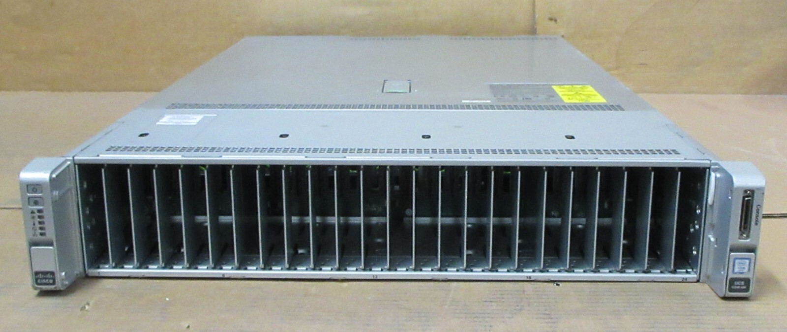 Cisco UCSC-C240-M4SX 24x 2.5″ SFF SAS BAYS 16-Core E5-2698v3 128GB 2U Server