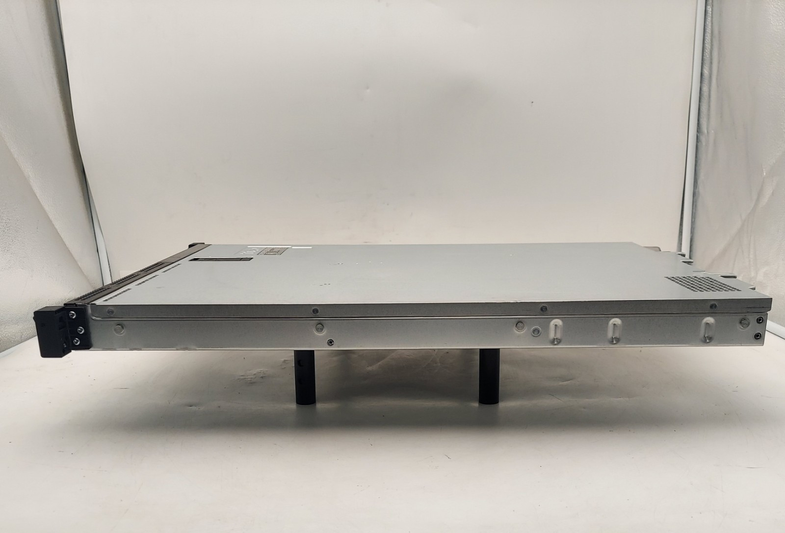 Dell PowerEdge R430 Server 2x Xeon E5-2640 v3 2.60 GHz 32GB RAM PERC H330