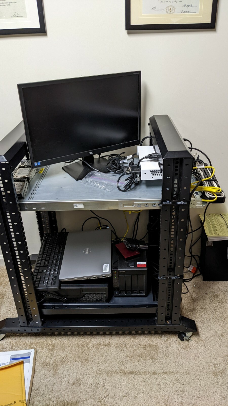 Dell Poweredge R610 w/ Rack and Switch (2xXeon Proc/12 Cores/192GB RAM/ Perc6i 