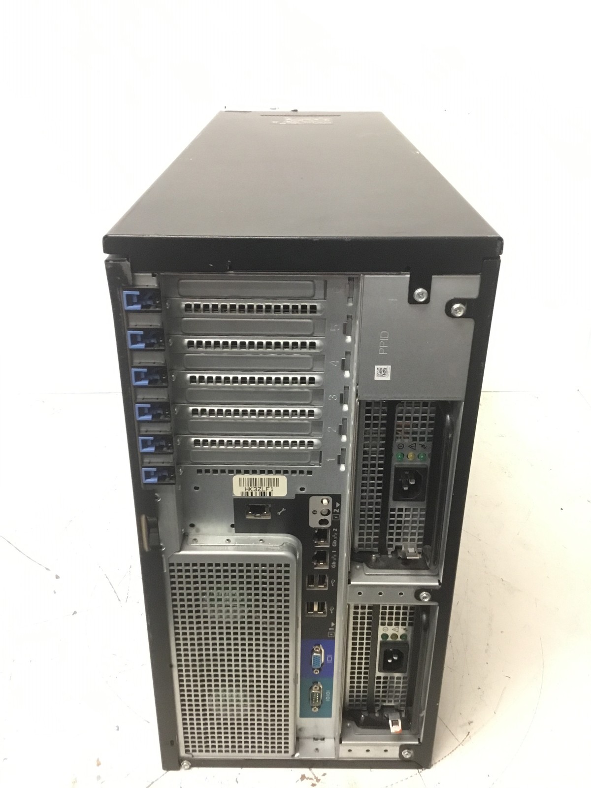Dell PowerEdge 2900 Server EMC01 2x Xeon X5450 3.00GHz PERC 6/i DVD-Rom No HDD