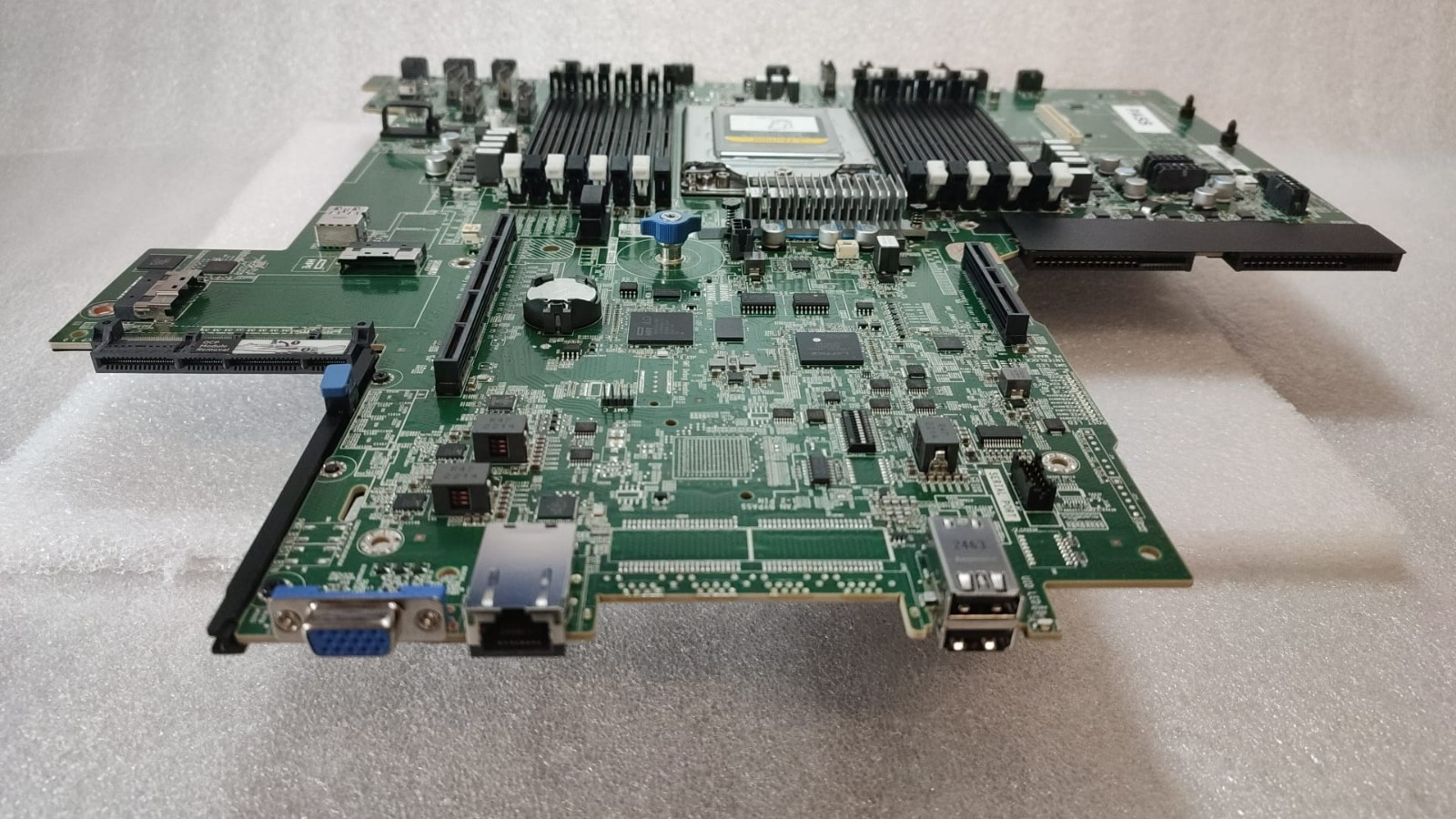 HPE DL325 Gen10 Plus v2 8SFF CTO Server Motherboard P40841-001 P12579-004
