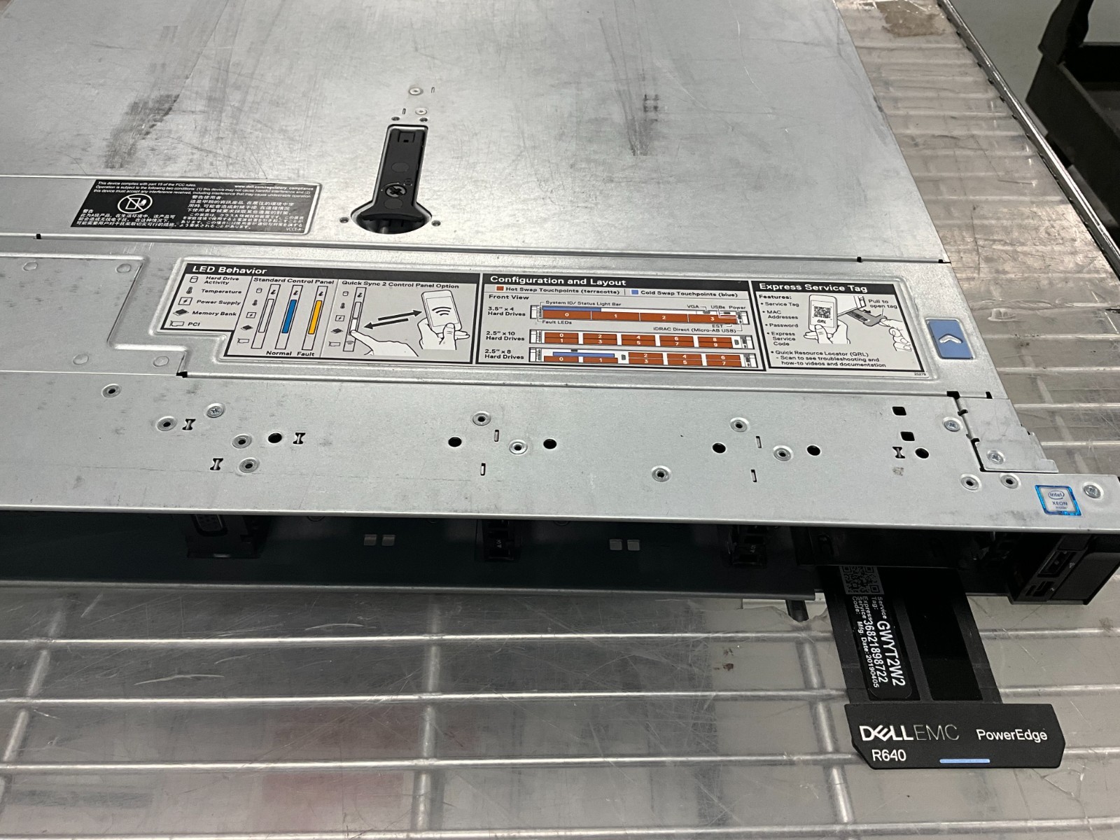 DELL PowerEdge R640 server SILVER 4110 X2 224 gb DDR4 no drives GWYT2W2