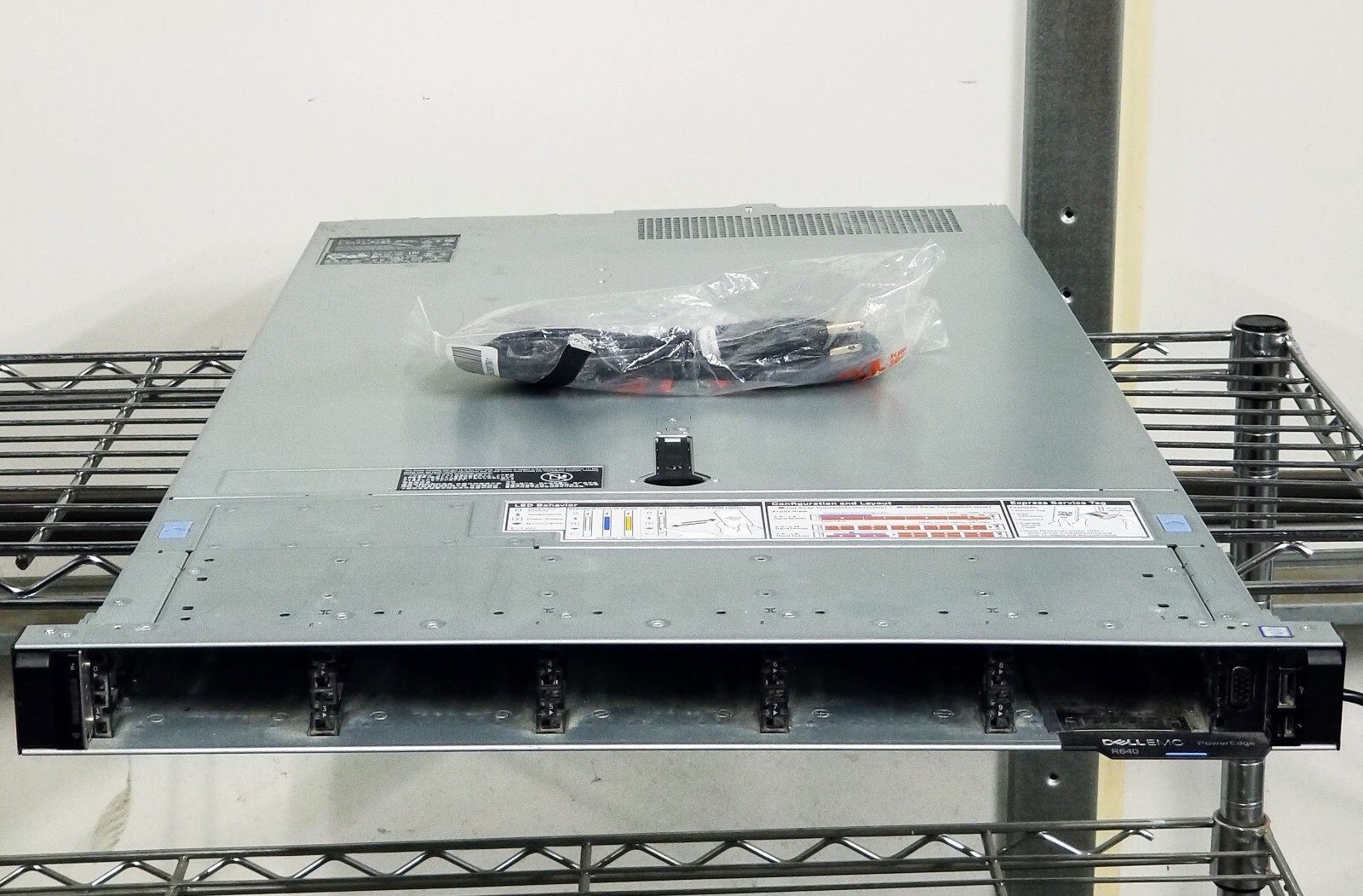 Dell PowerEdge R640 Server | 2x Xeon Silver 4108 | 16GB RAM | No HDD | NO O/S