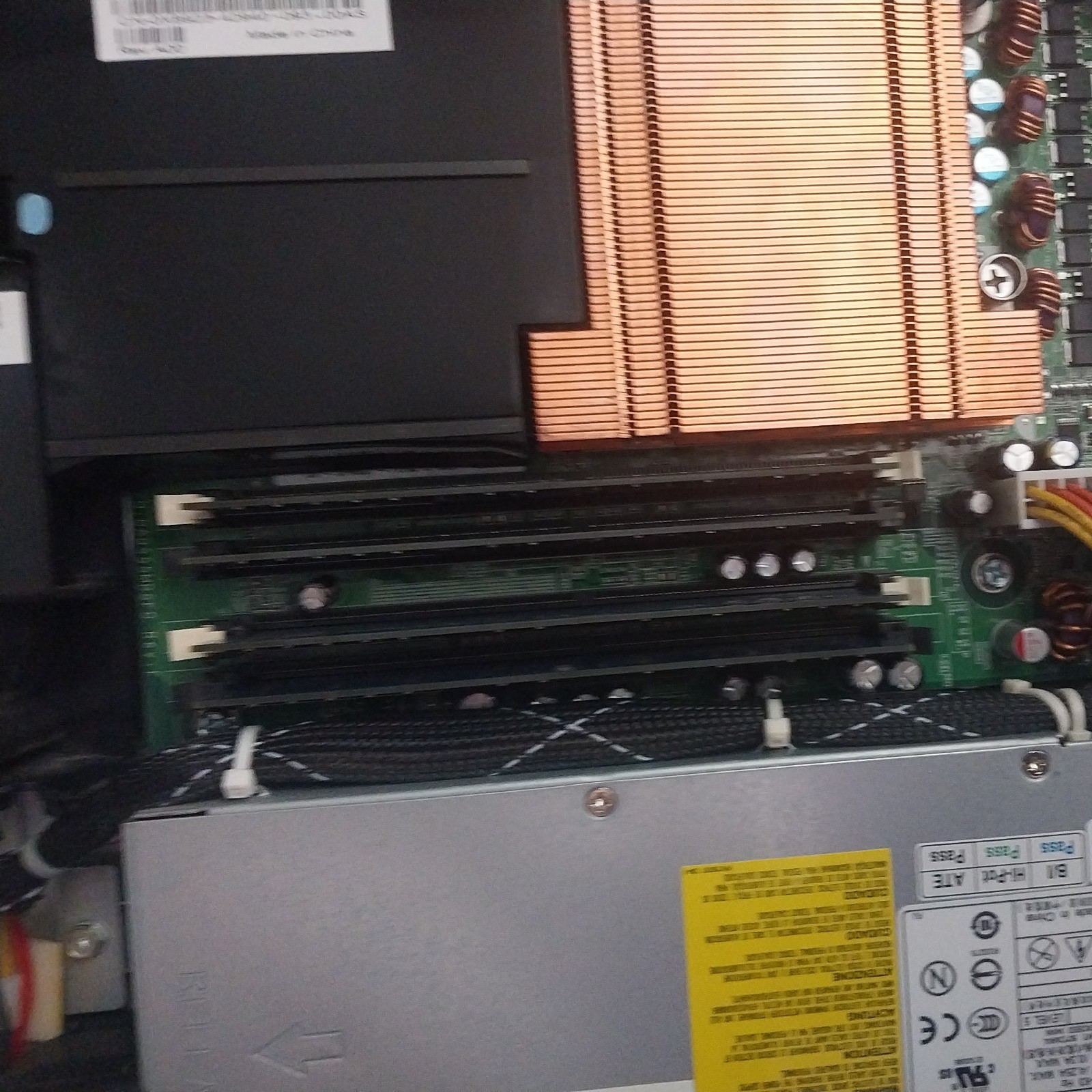 POWEREDGE R200, Dell, Dell Poweredge R200 Xeon E3110 3ghz Dual Core, USED!