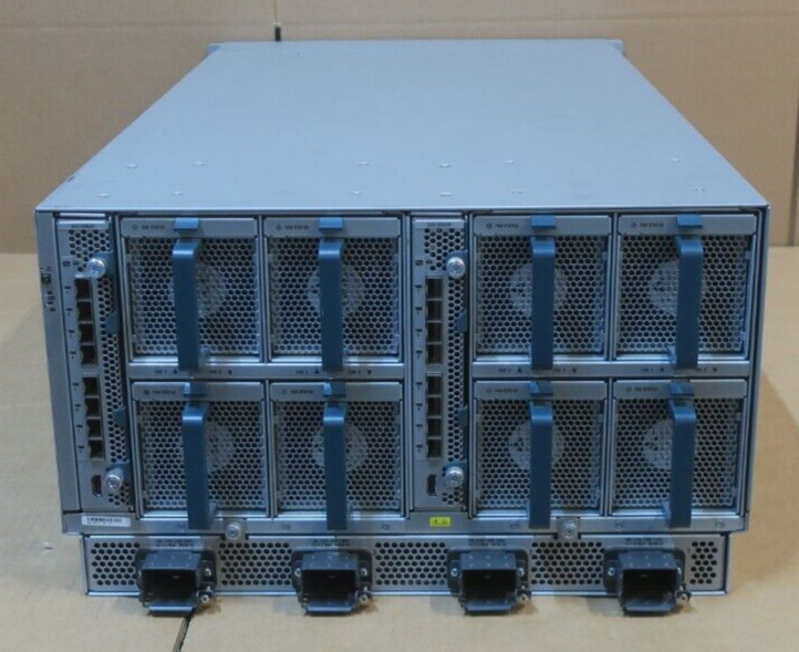 Cisco UCS 5108 Blade Server Chassis 4xPSU 2x Fabric Extender UCS-IOM-2208XP