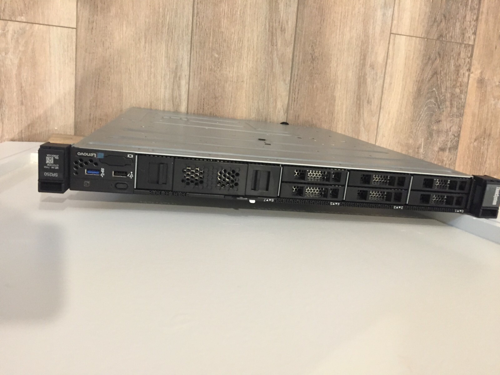 Lenovo – 7Y51A04NNA – Lenovo ThinkSystem SR250 7Y51A04NNA 1U Rack Serv – $1,000