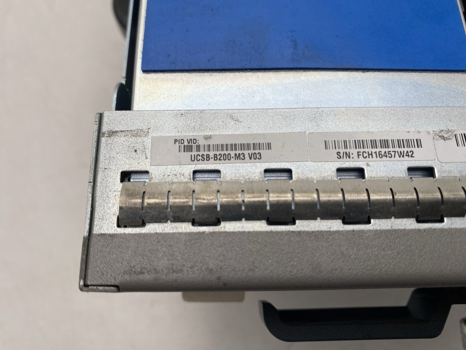 Cisco UCSB-B200-M3 V3 Blade Server w/ 2x E5-2650 SR0KQ & 128GB RAM | No Drives