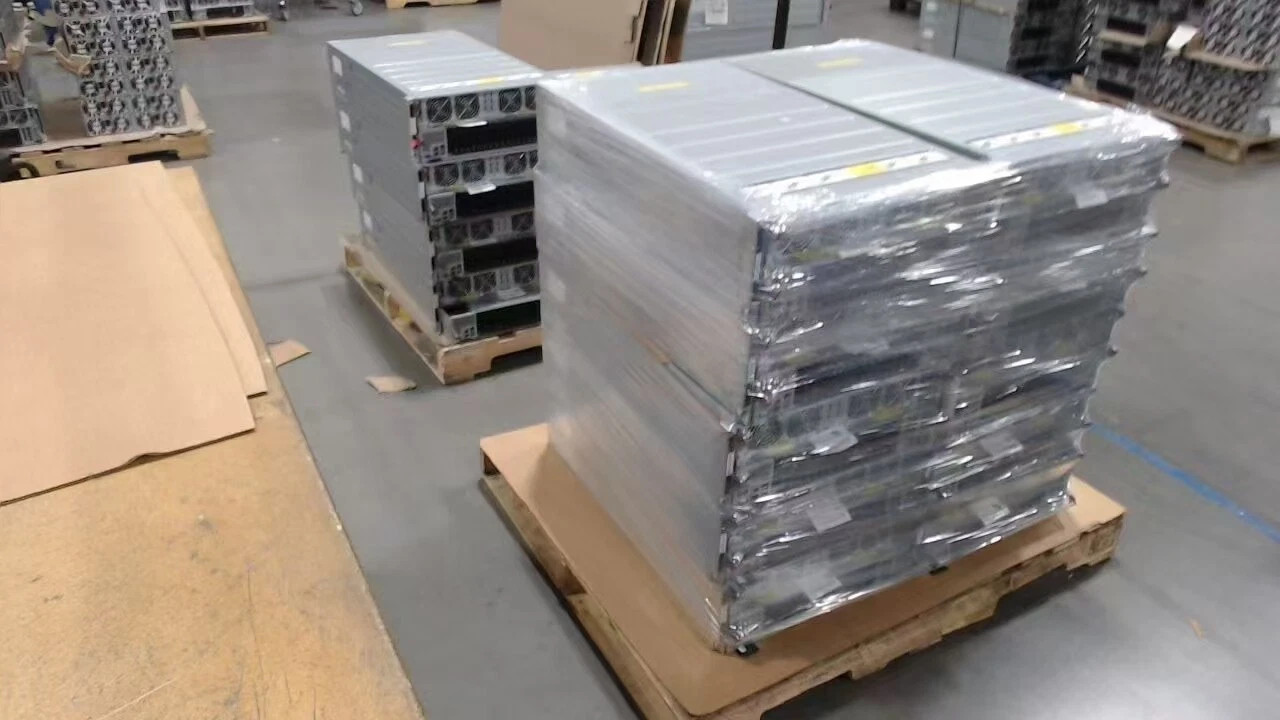 SuperServer 4029GP-TVRT Server With 4x 2200W PSU Support 8x SXM2 2 slots GPU
