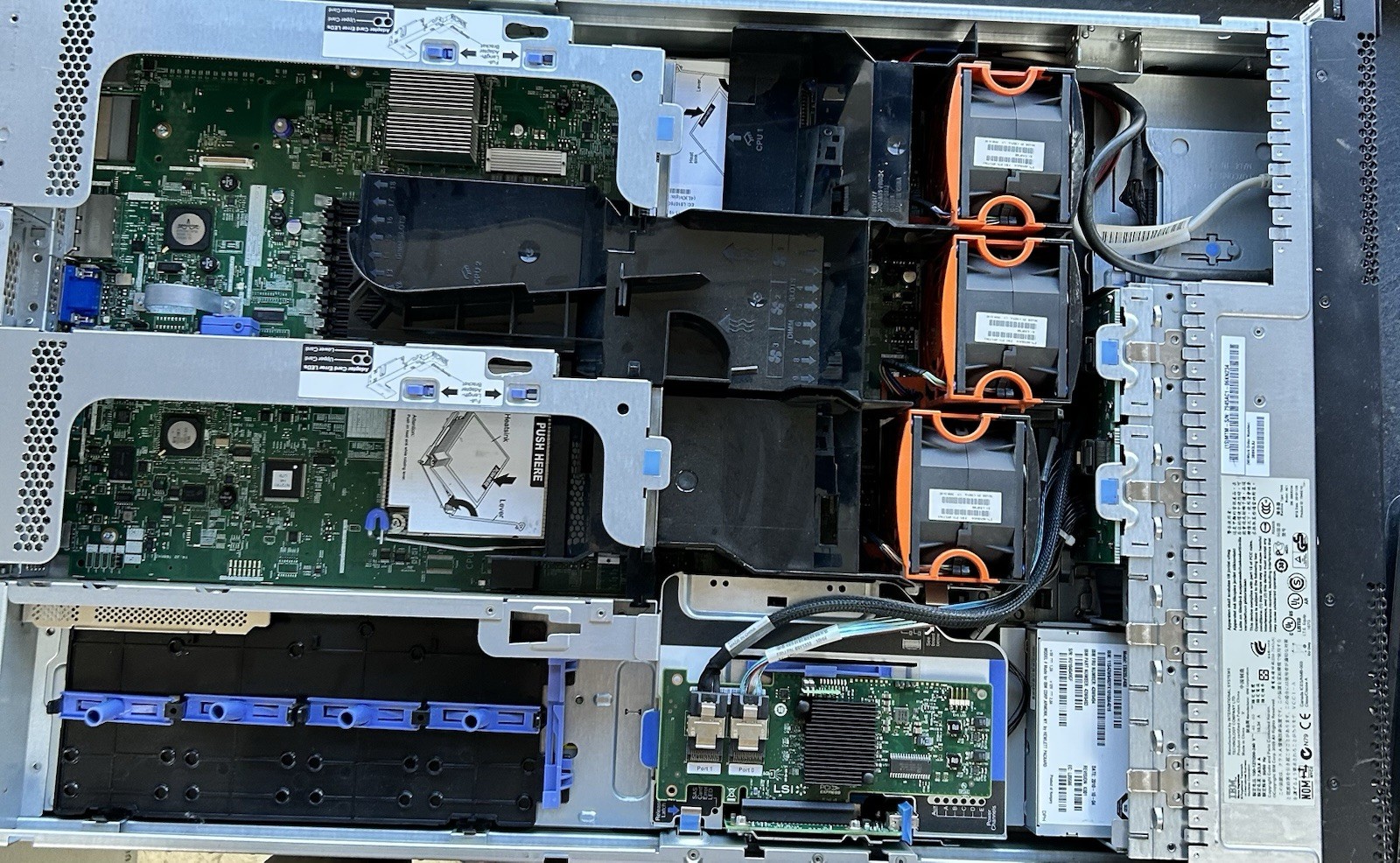 IBM System X3650 M3 Server 2x E5507 2.27 GHz 8 GB Ram RAID No HDD 43W8493 DAT160