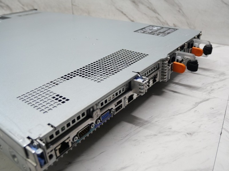 Dell Poweredge R630 2 Six Core Intel Xeon E5-2630 v3 @ 2.4GHz 32GB RAM + RAID!