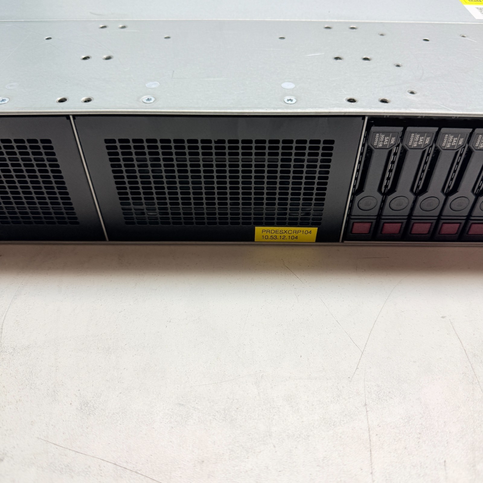 HP ProLiant DL380 Gen9 Barebone Server No RAM w/(8) 300GB HDDs and Power Cable