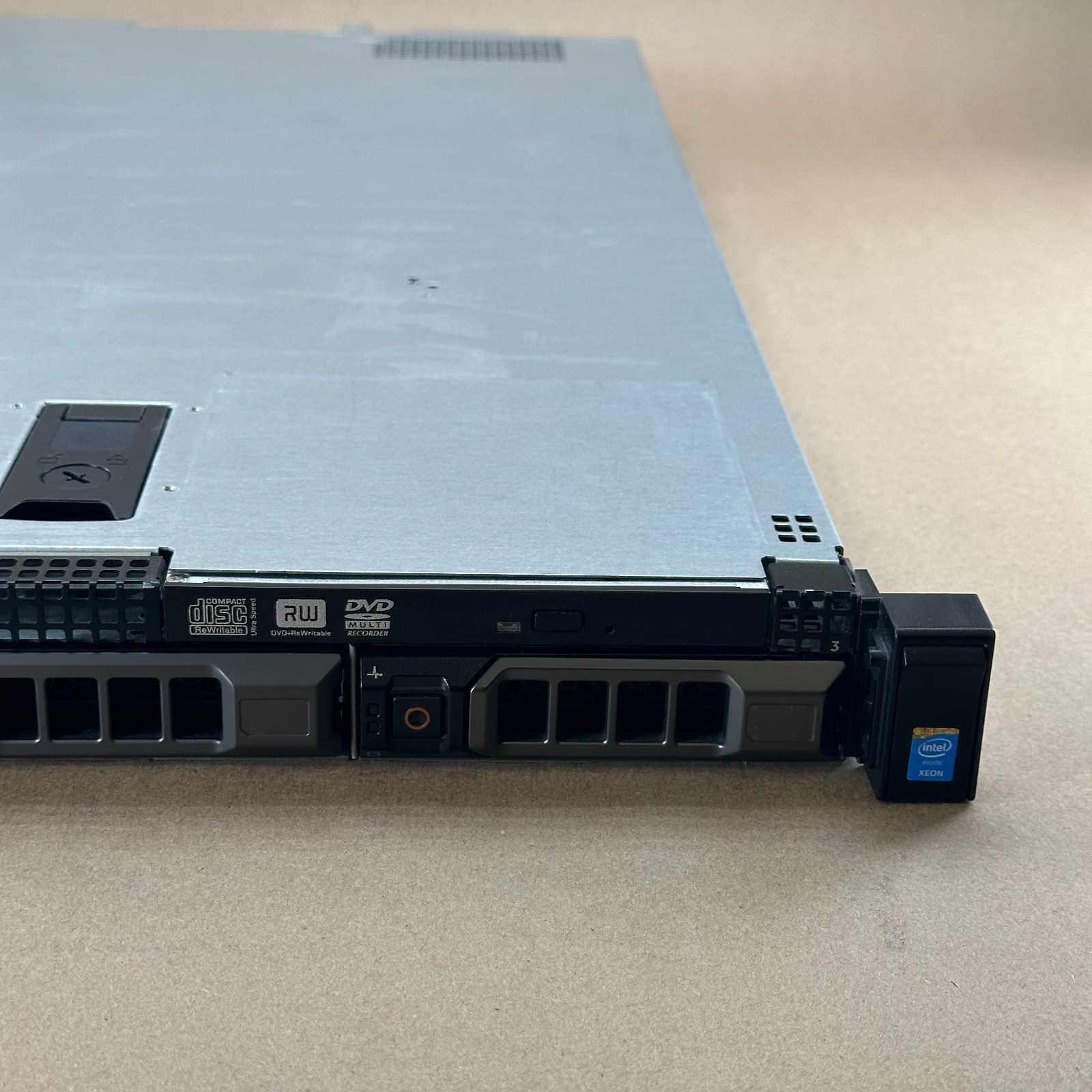 Dell PowerEdge R430 Server 2x Xeon E5-2623 v3 No RAM No HDD Used