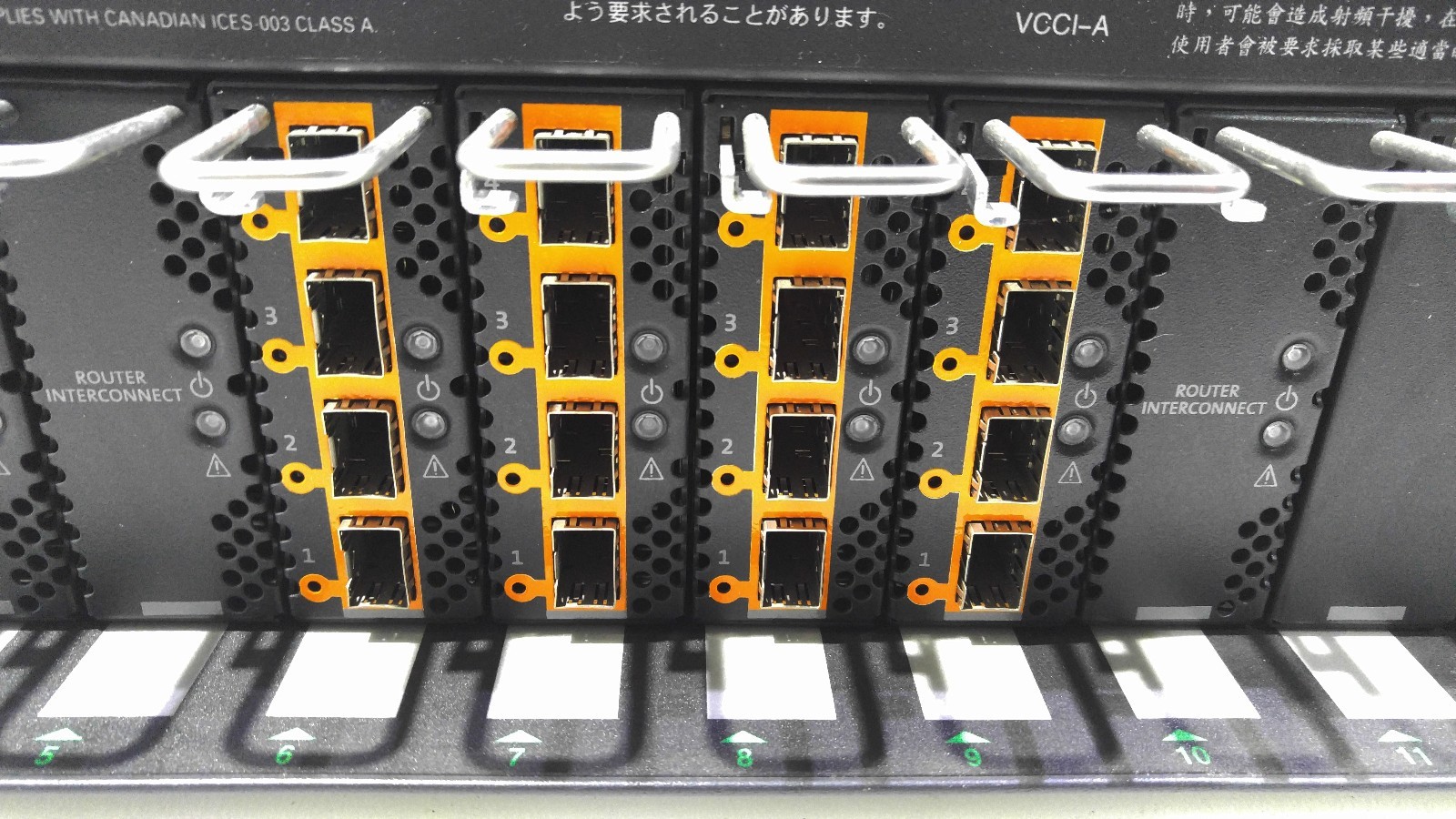 HP Integrity NonStop Server Model 6780 Fiber Optic Switch