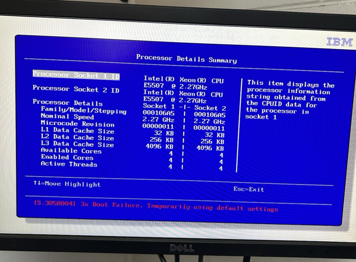 IBM System X3650 M3 Server 2x E5507 2.27 GHz 8 GB Ram RAID No HDD 43W8493 DAT160