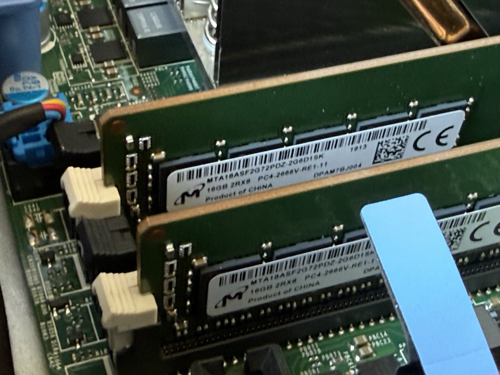 Dell PowerEdge R530 1x Xeon E5-2630L V4 @ 1.80 GHz 32 GB RAM 7.5TB HDD’s No OS
