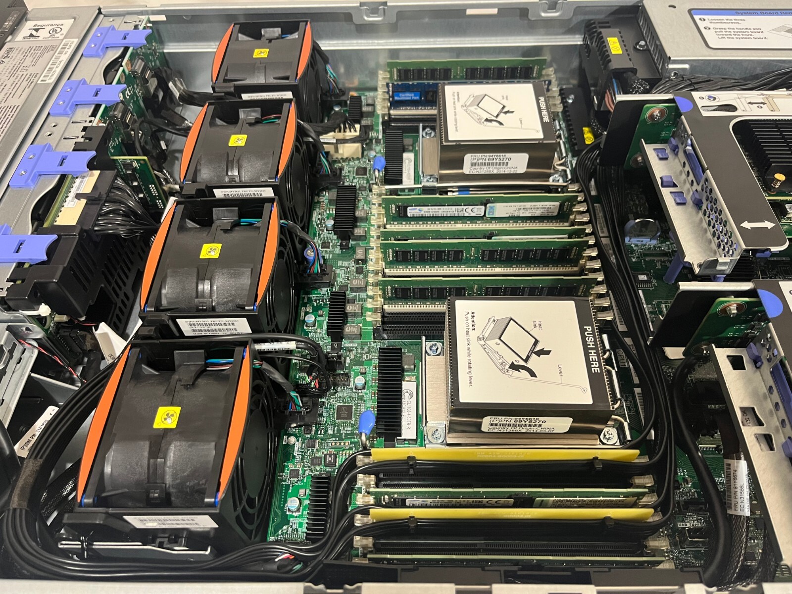 IBM SAN Controller 2U Intel 16-Core 3.4GHz CPU 64GB RAM 4x 8Gb FC 2x 750W PSUs