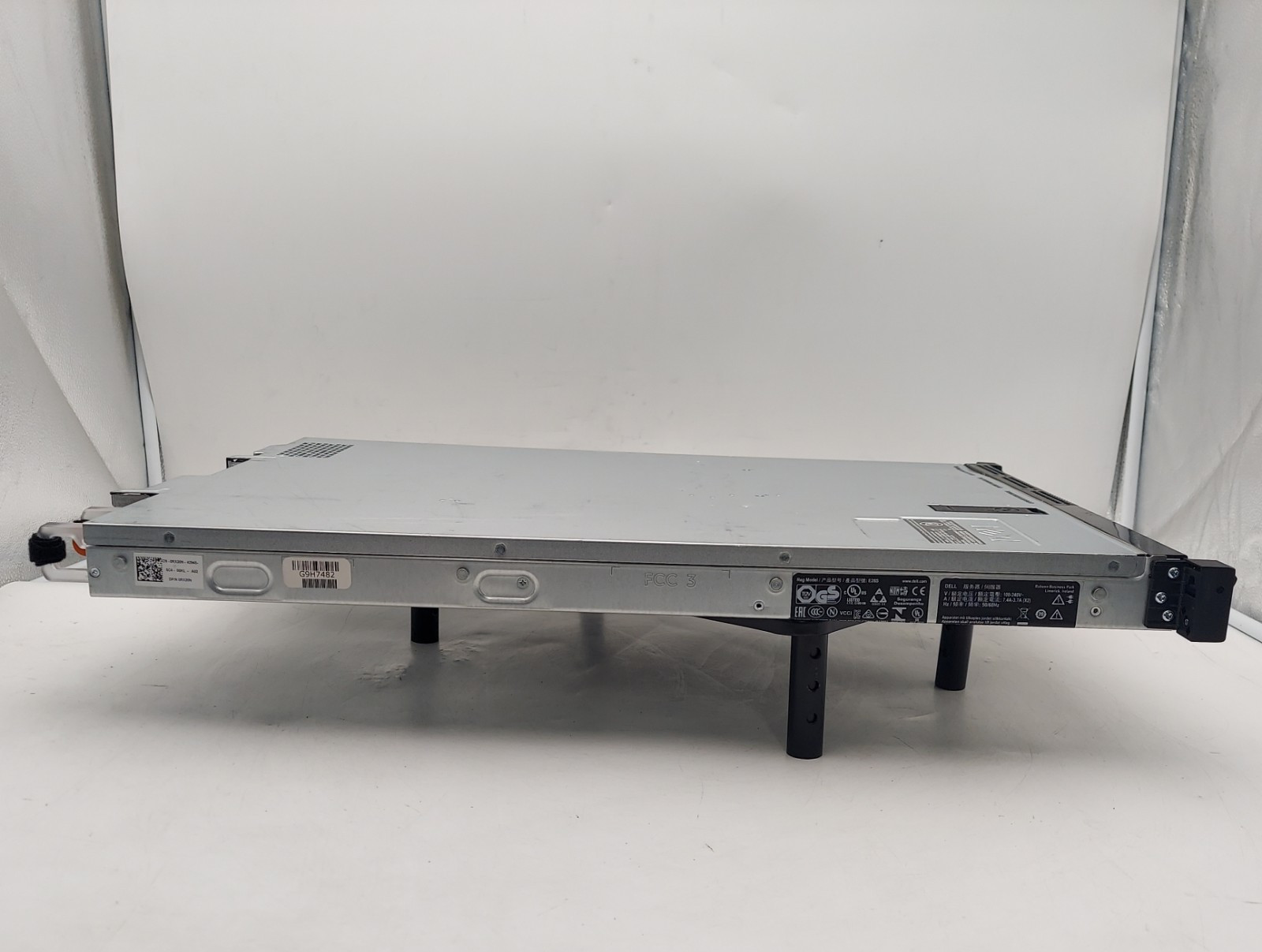 Dell PowerEdge R430 Server 2x Xeon E5-2640 v3 2.60 GHz 32GB RAM PERC H330