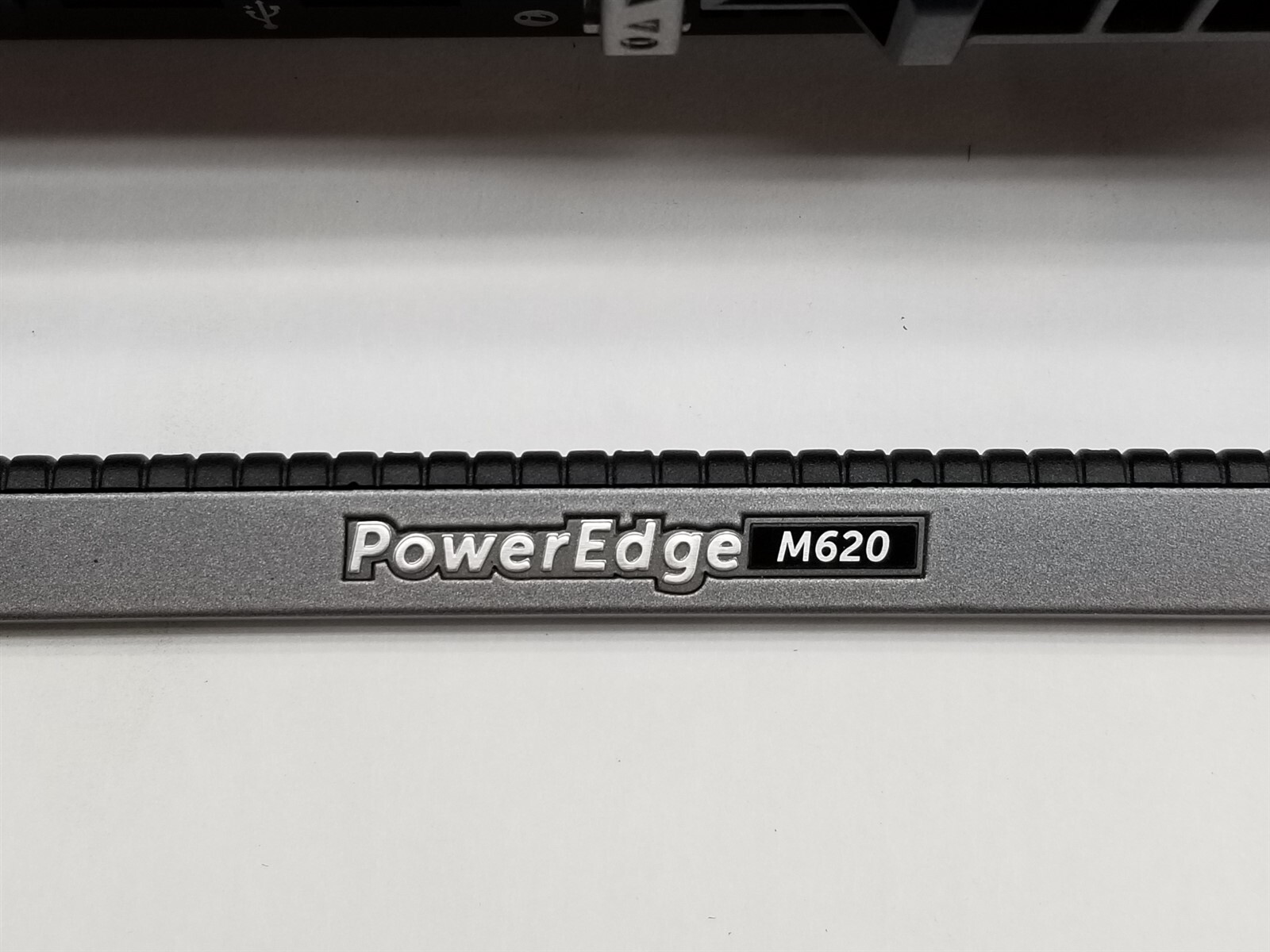 Dell PowerEdge M620 Blade Server F9HJC 2*E5-2650 8-Core 2GHz CPU 96GB RAM