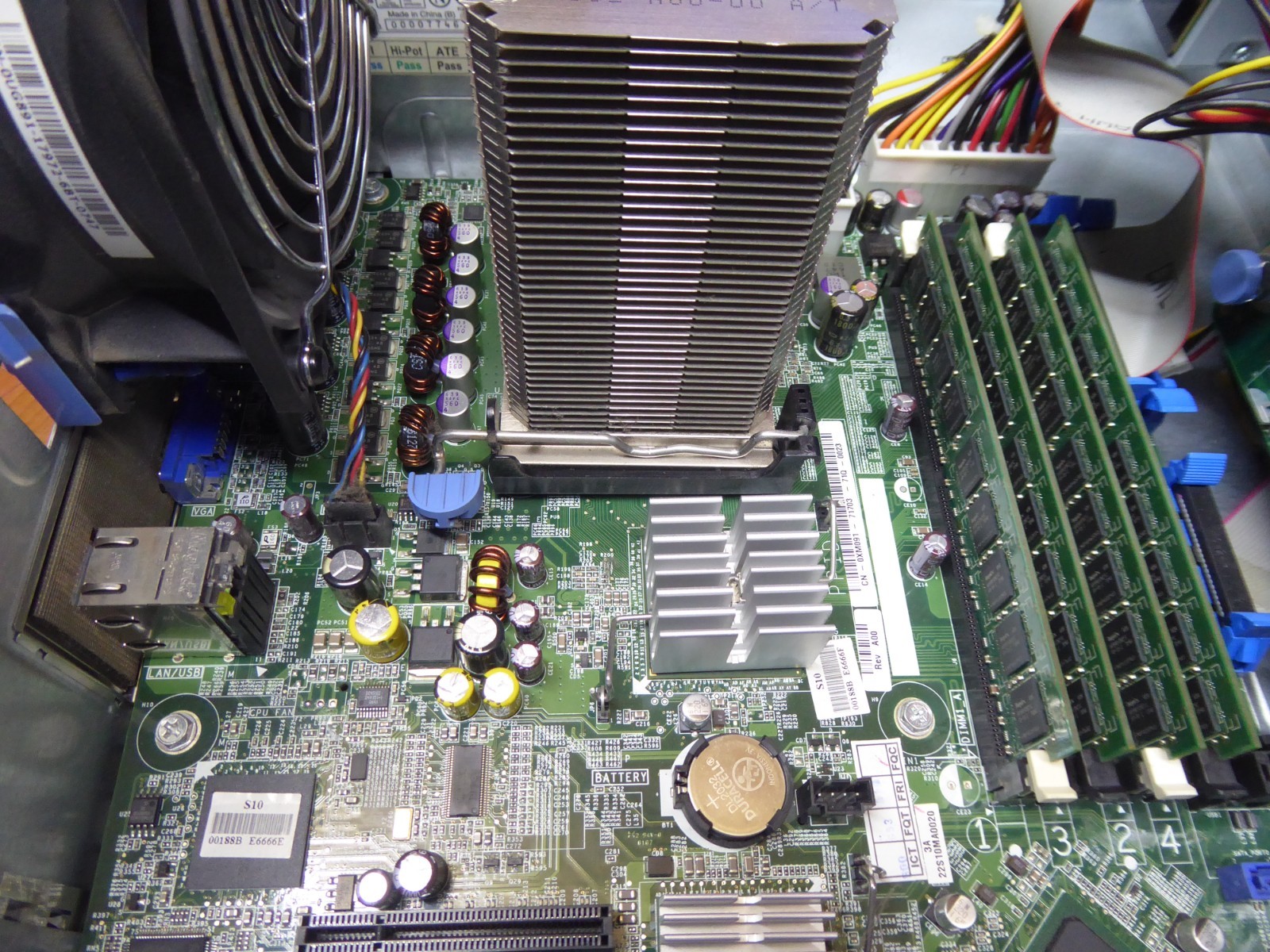 DELL POWEREDGE 840 TOWER SERVER PENTIUM D 2.8GHz 4GB XM091 WH113
