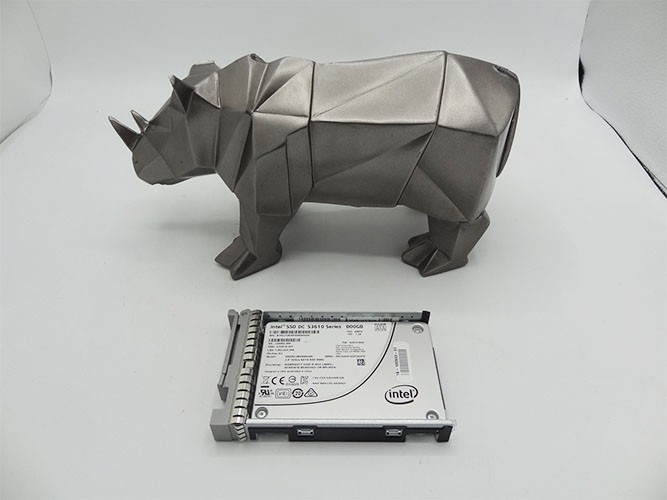 Cisco UCS-SD800G12S3-EP 800GB 2.5 inch Enterprise performance 6G SATA SSD(3 FWPD