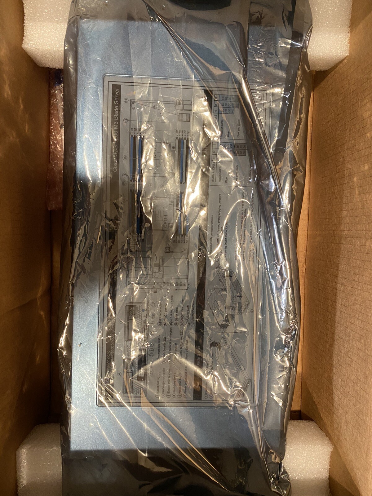 Cisco UCSB-B200-M3 UCS B200 M3 Blade Server