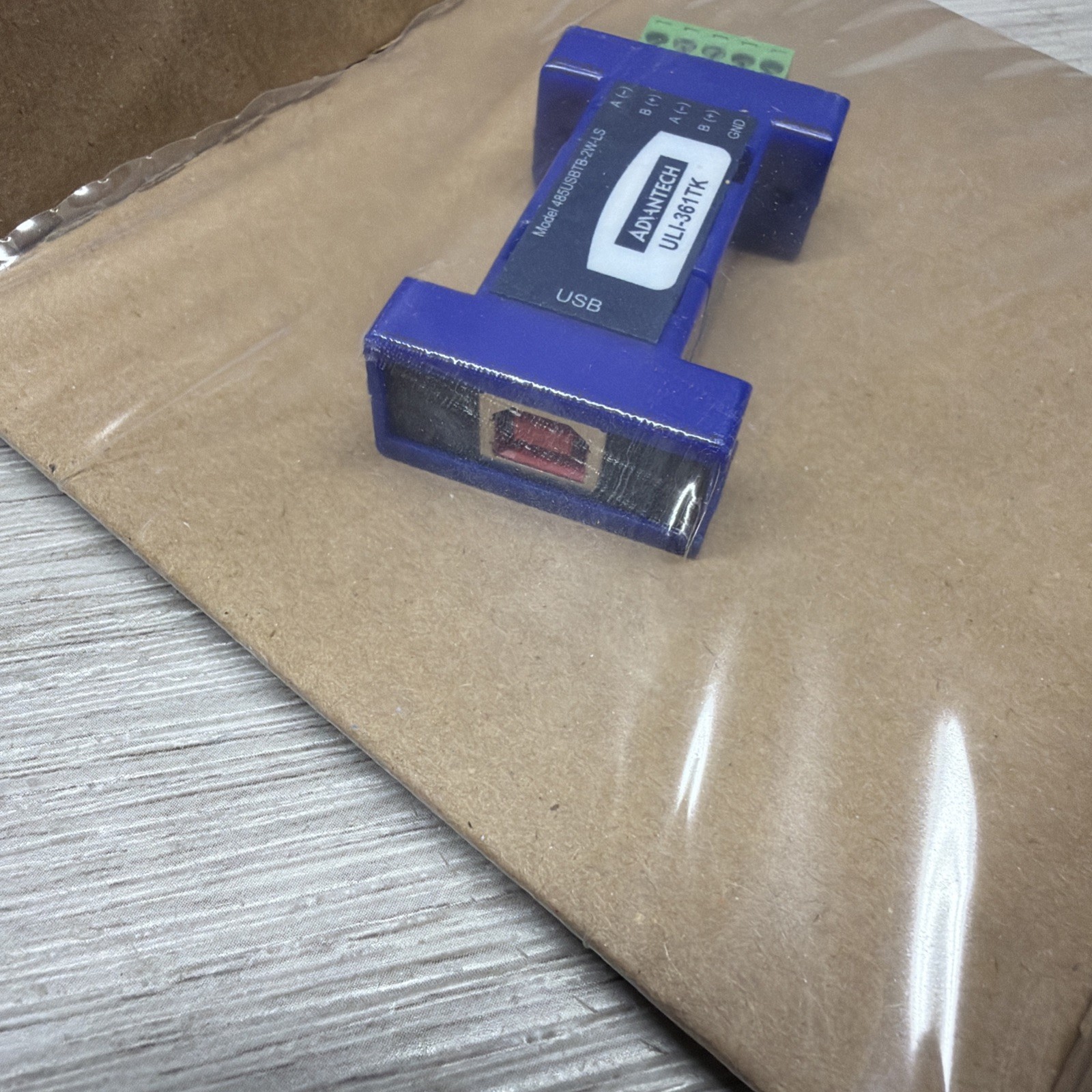Advantech BB-485USBTB2WLS-A Serial/USB Data Transfer Adapter / Converter, New